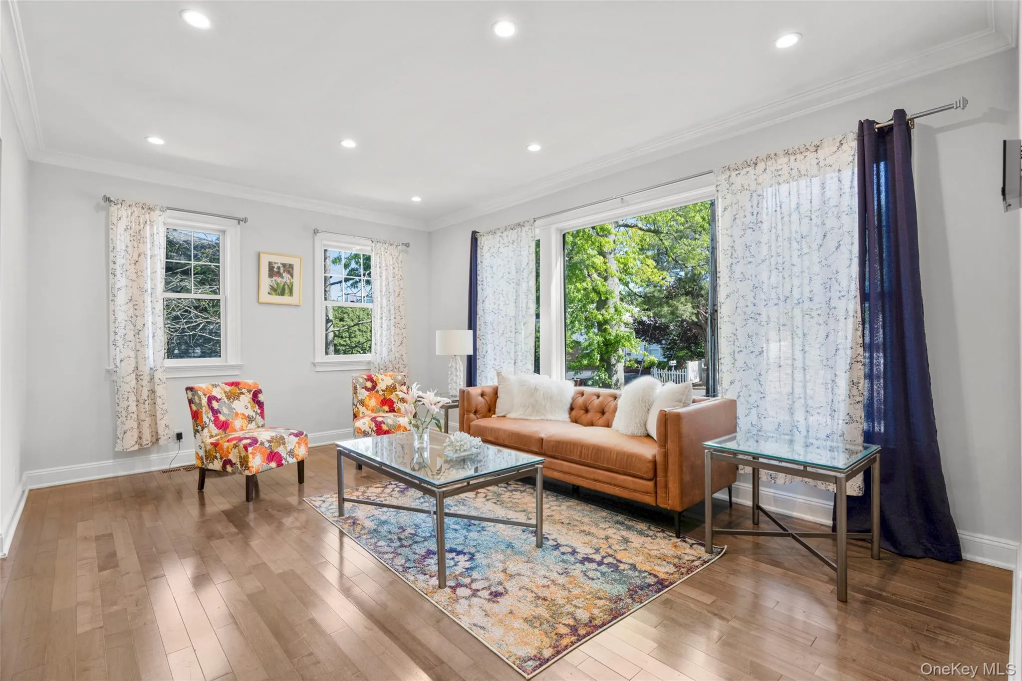 17 Clover Place, New Rochelle, NY, 4 Bedrooms Bedrooms, 9 Rooms Rooms,3 BathroomsBathrooms,Residential,For Rent,Clover,0,999494 17 Clover Place, New Rochelle, NY, 4 Bedrooms Bedrooms, 9 Rooms Rooms,3 BathroomsBathrooms,Residential,For Rent,Clover,0,999494
