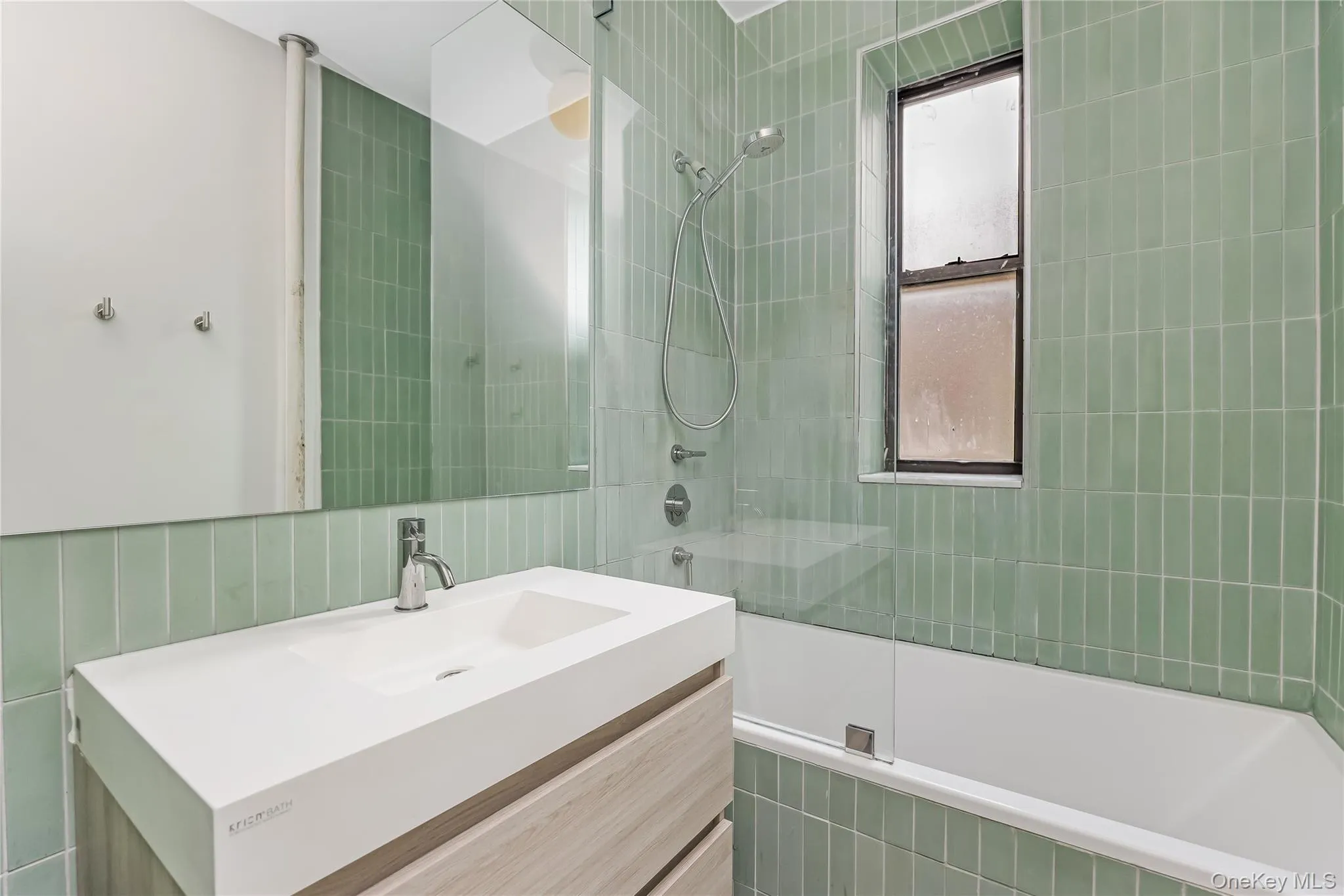 35 Crown Street, New York, NY, 3 Bedrooms Bedrooms, 5 Rooms Rooms,2 BathroomsBathrooms,Residential,For Rent,Crown,0,999499 35 Crown Street, New York, NY, 3 Bedrooms Bedrooms, 5 Rooms Rooms,2 BathroomsBathrooms,Residential,For Rent,Crown,0,999499