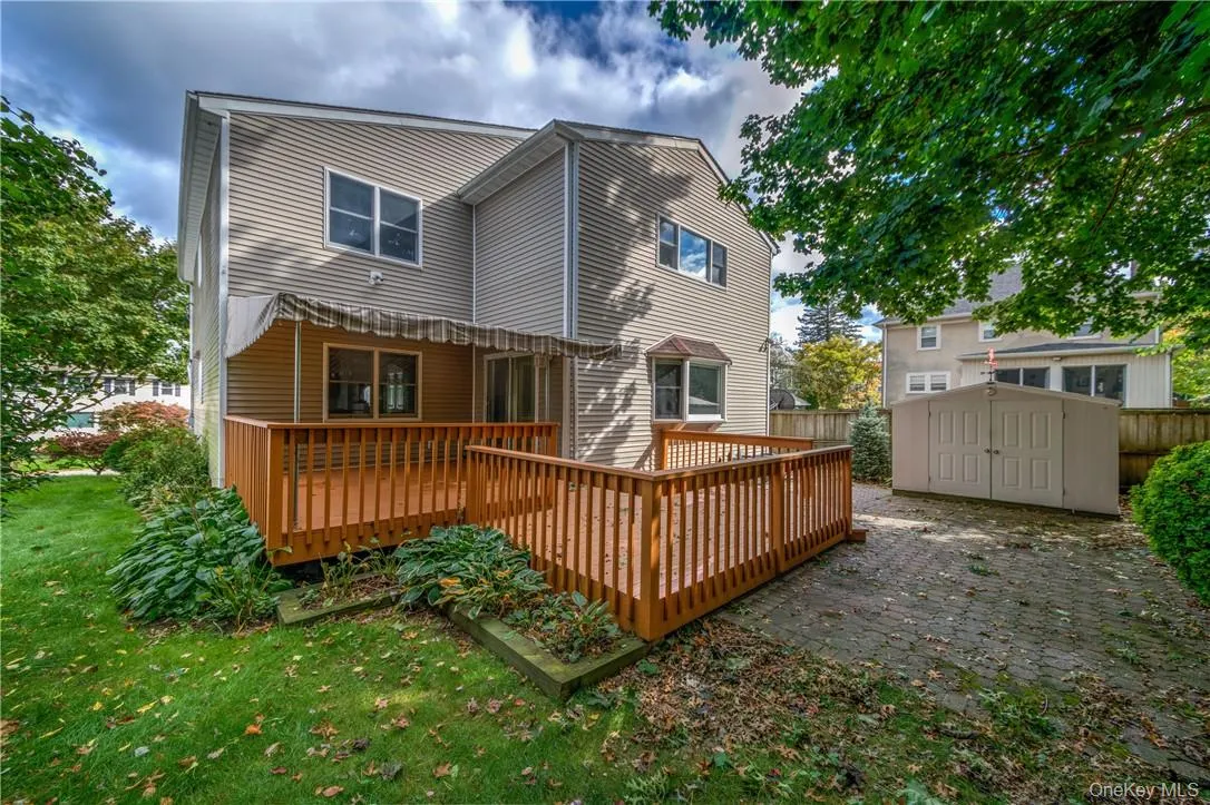 8 Davenport Street, Harrison, NY, 4 Bedrooms Bedrooms, 10 Rooms Rooms,3 BathroomsBathrooms,Residential Lease,For Rent,Davenport,0,999507 8 Davenport Street, Harrison, NY, 4 Bedrooms Bedrooms, 10 Rooms Rooms,3 BathroomsBathrooms,Residential Lease,For Rent,Davenport,0,999507