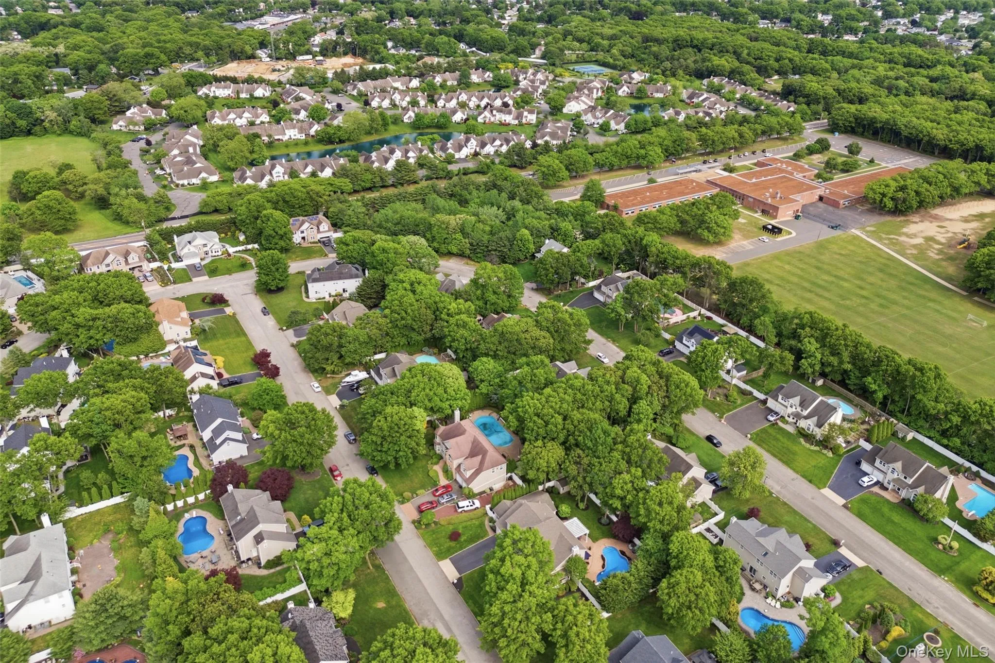 10 Cayla Lane, Brookhaven, NY, 5 Bedrooms Bedrooms, 11 Rooms Rooms,3 BathroomsBathrooms,Residential,For Rent,Cayla,0,999516 10 Cayla Lane, Brookhaven, NY, 5 Bedrooms Bedrooms, 11 Rooms Rooms,3 BathroomsBathrooms,Residential,For Rent,Cayla,0,999516