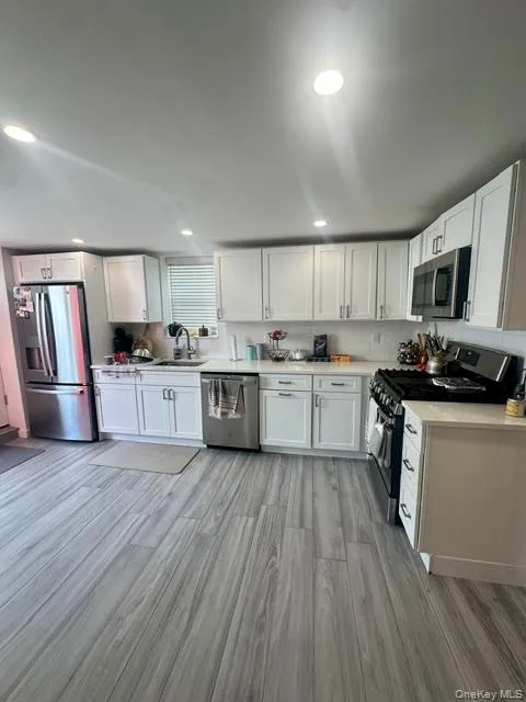 226 Pine Street, Long Beach, NY, 2 Bedrooms Bedrooms, 5 Rooms Rooms,1 BathroomBathrooms,Residential Lease,For Rent,Pine,0,999517 226 Pine Street, Long Beach, NY, 2 Bedrooms Bedrooms, 5 Rooms Rooms,1 BathroomBathrooms,Residential Lease,For Rent,Pine,0,999517