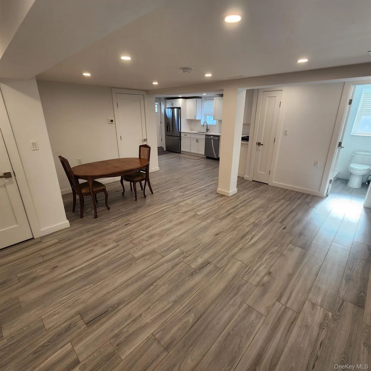 226 Pine Street, Long Beach, NY, 2 Bedrooms Bedrooms, 5 Rooms Rooms,1 BathroomBathrooms,Residential Lease,For Rent,Pine,0,999517 226 Pine Street, Long Beach, NY, 2 Bedrooms Bedrooms, 5 Rooms Rooms,1 BathroomBathrooms,Residential Lease,For Rent,Pine,0,999517