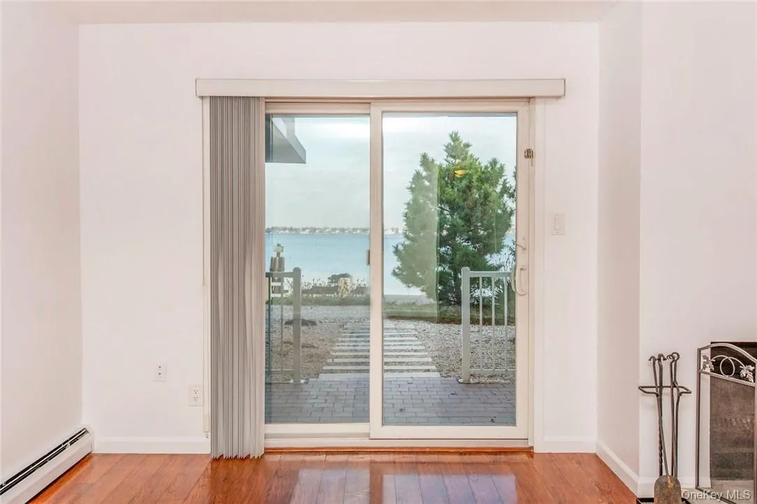 Sliding doors out to patio for spectacular view Sliding doors out to patio for spectacular view