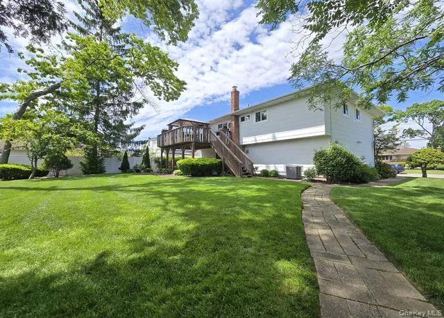 15 6th Avenue, Oyster Bay, NY, 3 Bedrooms Bedrooms, 8 Rooms Rooms,1 BathroomBathrooms,Residential,For Rent,6th,0,KEY999523 15 6th Avenue, Oyster Bay, NY, 3 Bedrooms Bedrooms, 8 Rooms Rooms,1 BathroomBathrooms,Residential,For Rent,6th,0,KEY999523