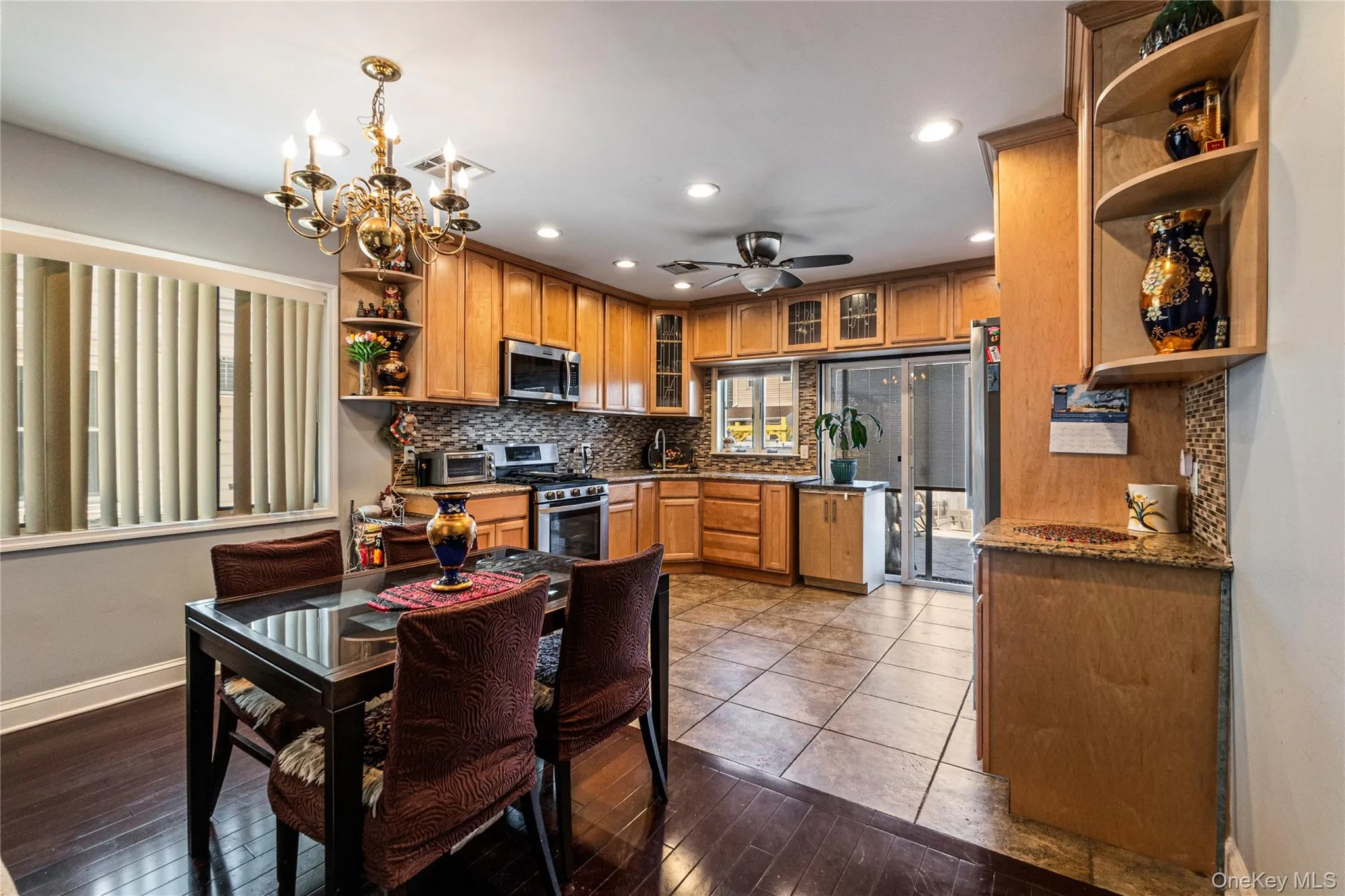 2049 71st Street, New York, NY, 2 Bedrooms Bedrooms, 4 Rooms Rooms,1 BathroomBathrooms,Residential,For Rent,71st,0,999524 2049 71st Street, New York, NY, 2 Bedrooms Bedrooms, 4 Rooms Rooms,1 BathroomBathrooms,Residential,For Rent,71st,0,999524