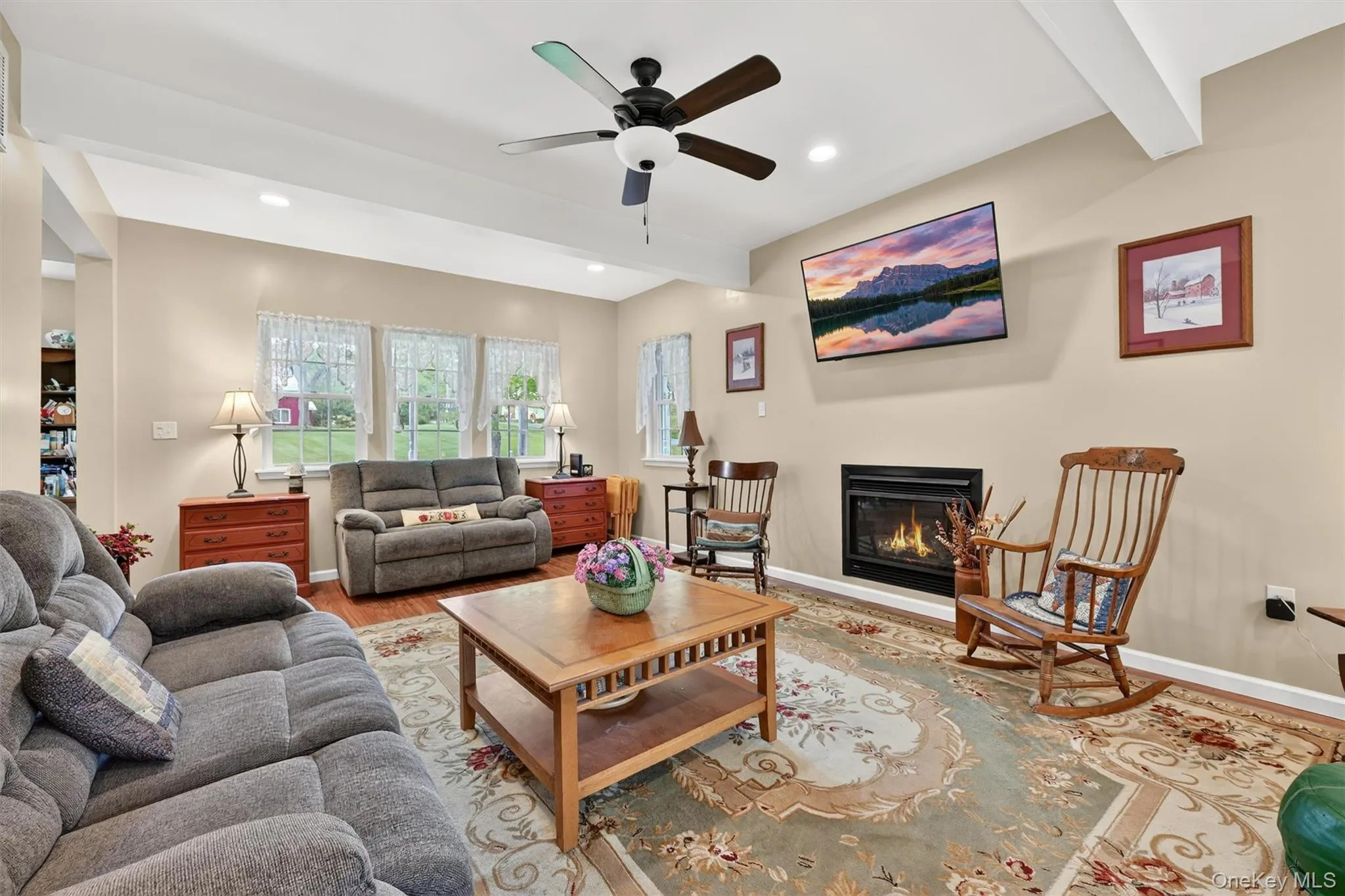 5 Decker Drive, Middletown, NY, 3 Bedrooms Bedrooms, 7 Rooms Rooms,2 BathroomsBathrooms,Residential Sale,For Rent,Decker,0,999526 5 Decker Drive, Middletown, NY, 3 Bedrooms Bedrooms, 7 Rooms Rooms,2 BathroomsBathrooms,Residential Sale,For Rent,Decker,0,999526