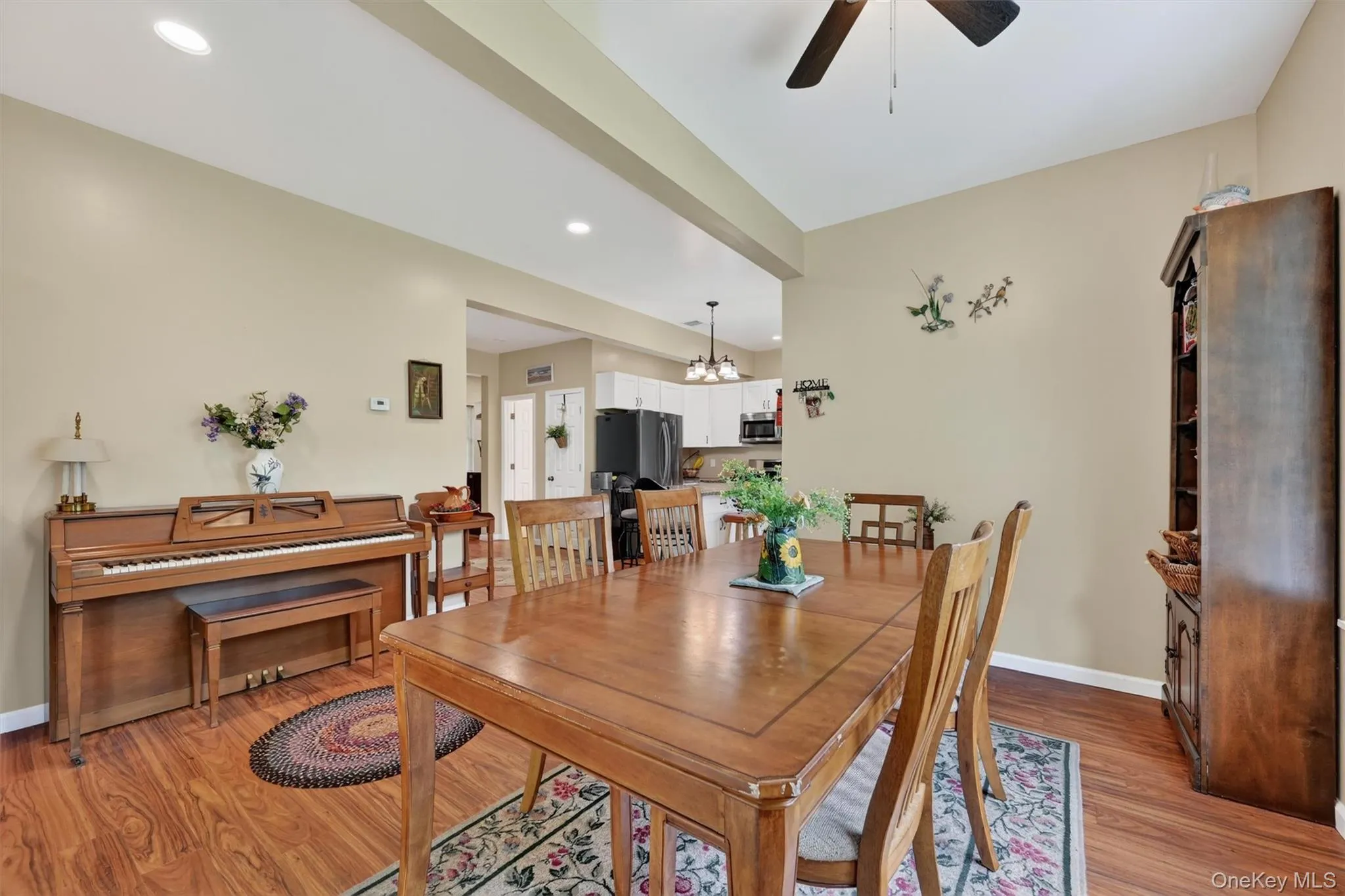5 Decker Drive, Middletown, NY, 3 Bedrooms Bedrooms, 7 Rooms Rooms,2 BathroomsBathrooms,Residential Sale,For Rent,Decker,0,999526 5 Decker Drive, Middletown, NY, 3 Bedrooms Bedrooms, 7 Rooms Rooms,2 BathroomsBathrooms,Residential Sale,For Rent,Decker,0,999526