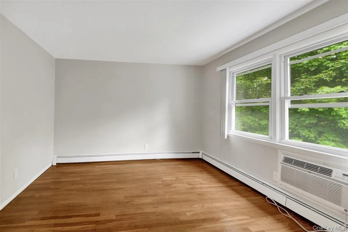 21 Cedar Street, Mount Vernon, NY, 3 Bedrooms Bedrooms, 5 Rooms Rooms,1 BathroomBathrooms,Residential Lease,For Rent,Cedar,0,999531 21 Cedar Street, Mount Vernon, NY, 3 Bedrooms Bedrooms, 5 Rooms Rooms,1 BathroomBathrooms,Residential Lease,For Rent,Cedar,0,999531