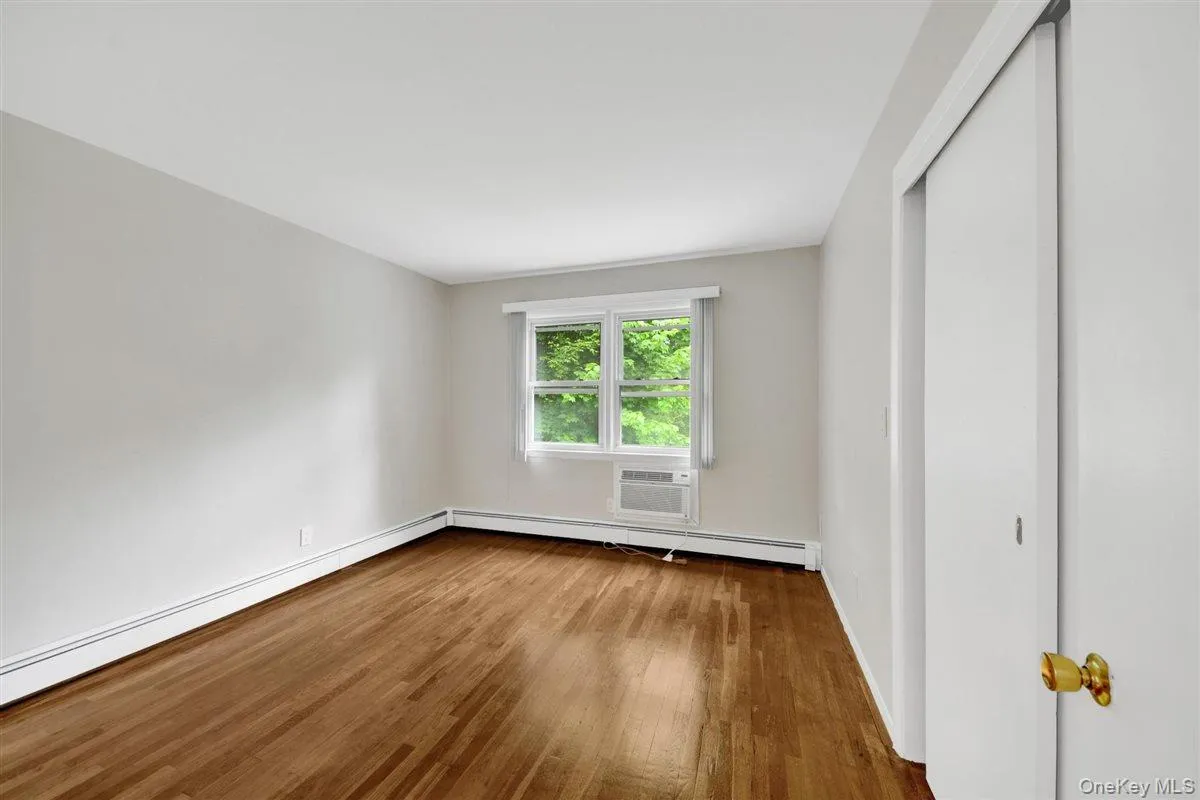 21 Cedar Street, Mount Vernon, NY, 3 Bedrooms Bedrooms, 5 Rooms Rooms,1 BathroomBathrooms,Residential Lease,For Rent,Cedar,0,999531 21 Cedar Street, Mount Vernon, NY, 3 Bedrooms Bedrooms, 5 Rooms Rooms,1 BathroomBathrooms,Residential Lease,For Rent,Cedar,0,999531