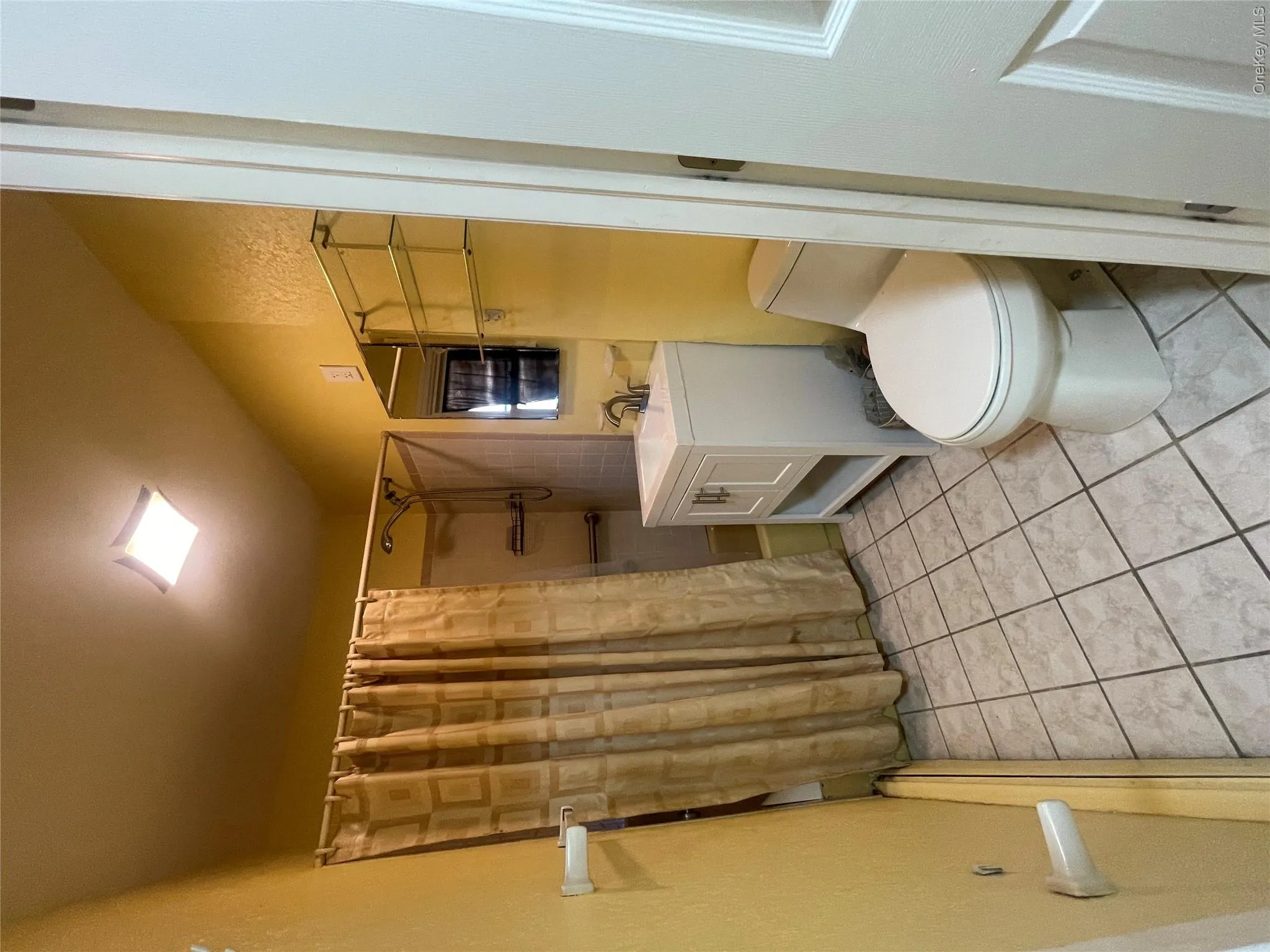 2585 Beach Drive, Hempstead, NY, 3 Bedrooms Bedrooms, 5 Rooms Rooms,1 BathroomBathrooms,Residential Lease,For Rent,Beach,0,999533 2585 Beach Drive, Hempstead, NY, 3 Bedrooms Bedrooms, 5 Rooms Rooms,1 BathroomBathrooms,Residential Lease,For Rent,Beach,0,999533