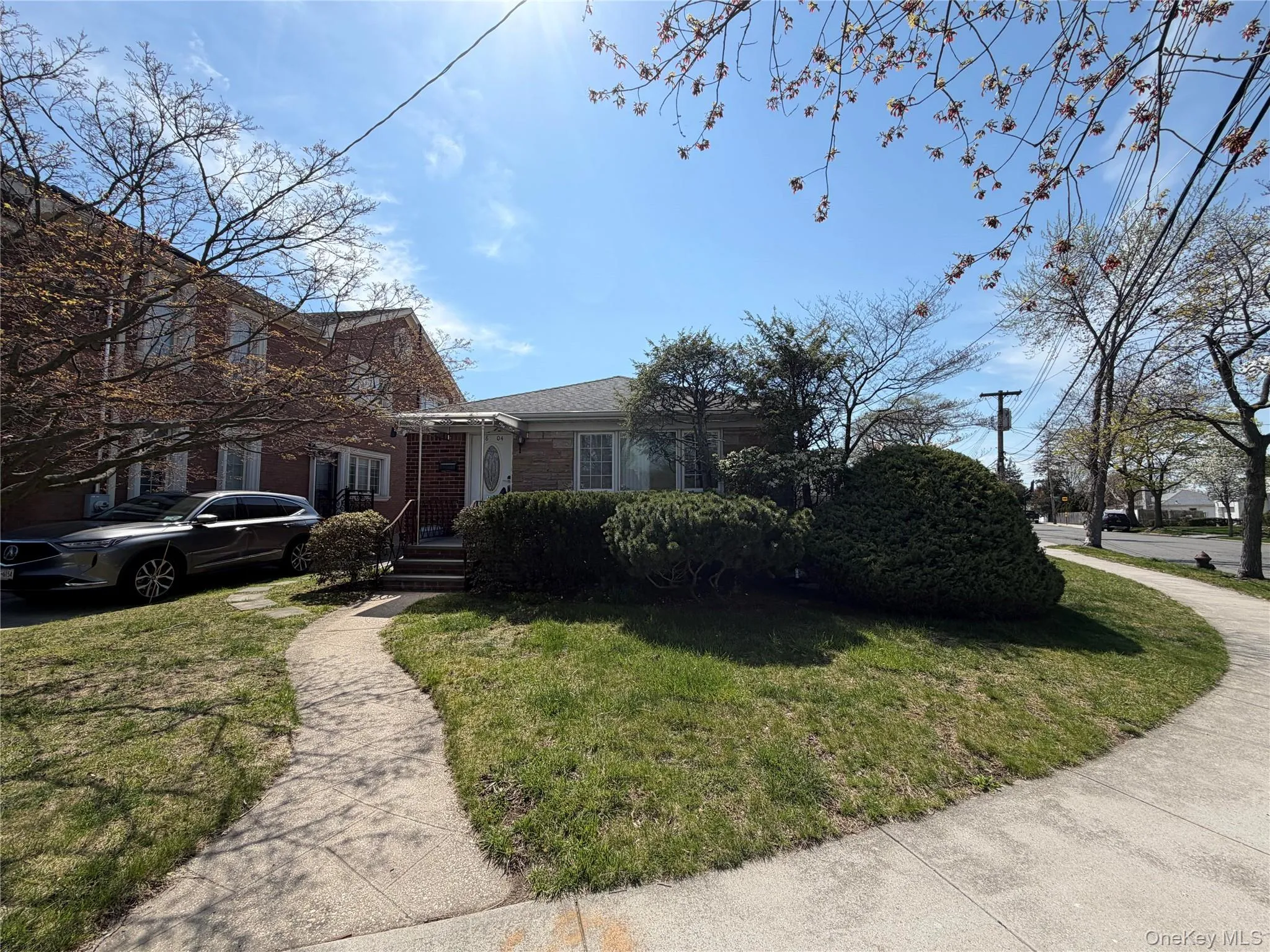 58-04 264th Street, New York, NY, 3 Bedrooms Bedrooms, 5 Rooms Rooms,2 BathroomsBathrooms,Residential Lease,For Rent,264th,0,999535 58-04 264th Street, New York, NY, 3 Bedrooms Bedrooms, 5 Rooms Rooms,2 BathroomsBathrooms,Residential Lease,For Rent,264th,0,999535