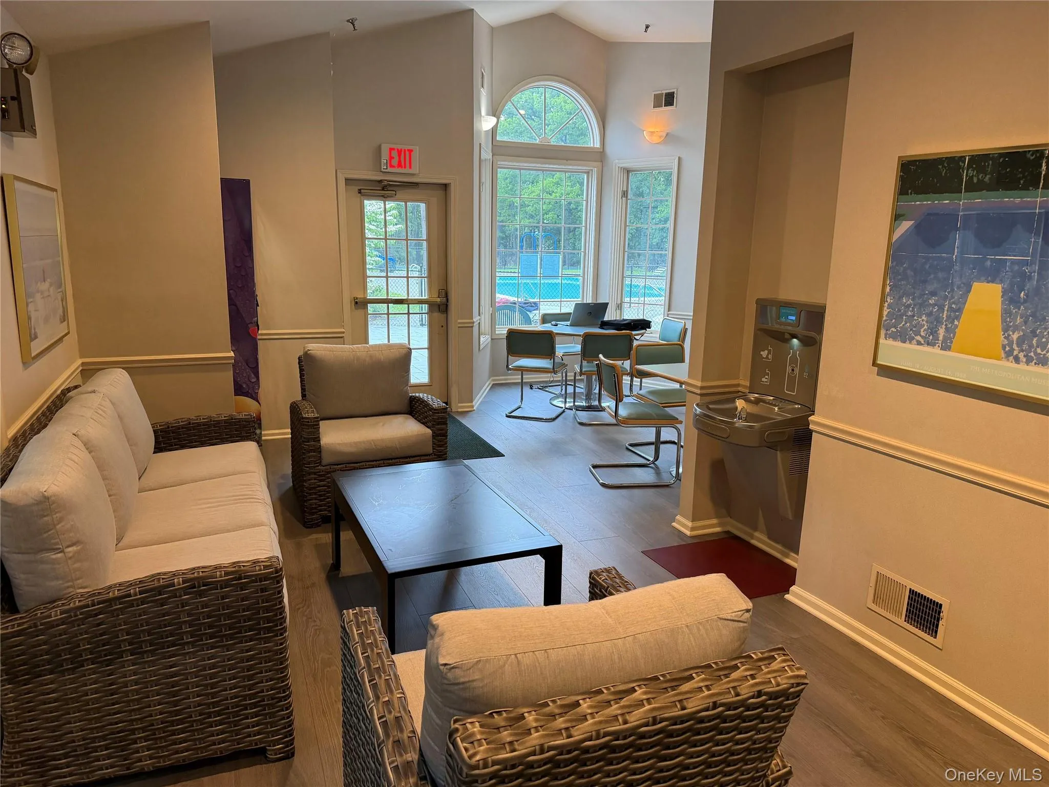 Clubhouse Clubhouse