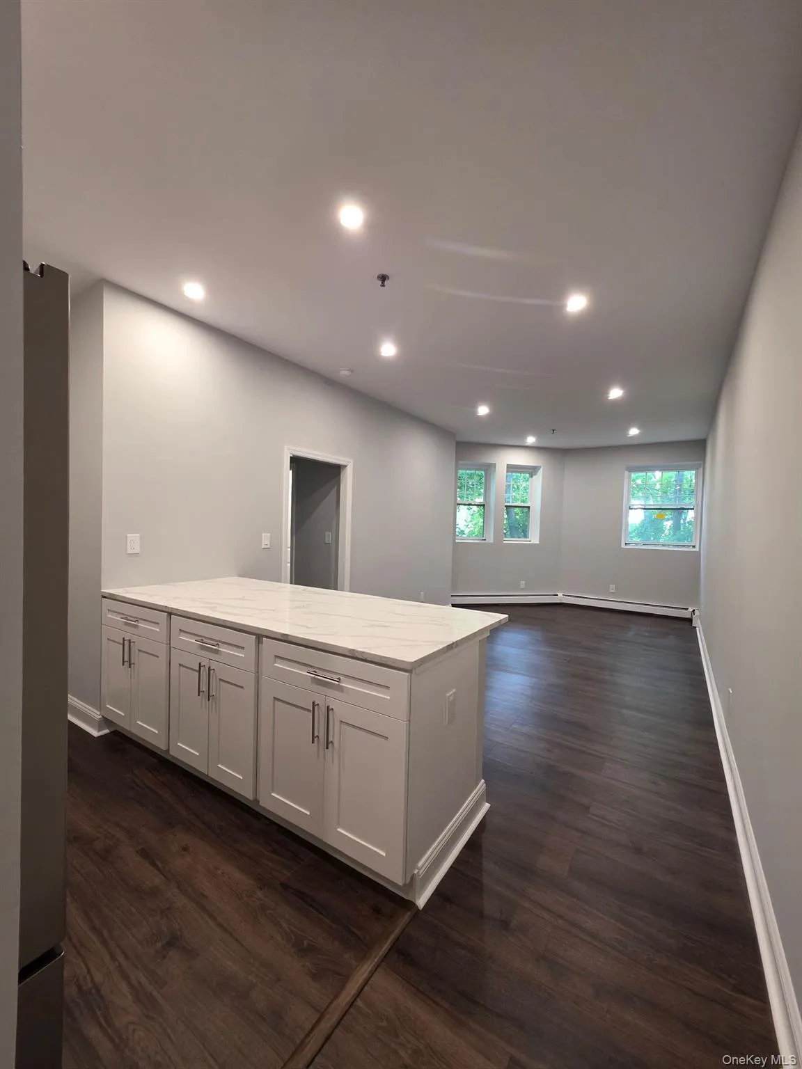 100 Clarewood Drive, Greenburgh, NY, 1 Bedroom Bedrooms, 4 Rooms Rooms,1 BathroomBathrooms,Residential Sale,For Rent,Clarewood,0,999547 100 Clarewood Drive, Greenburgh, NY, 1 Bedroom Bedrooms, 4 Rooms Rooms,1 BathroomBathrooms,Residential Sale,For Rent,Clarewood,0,999547