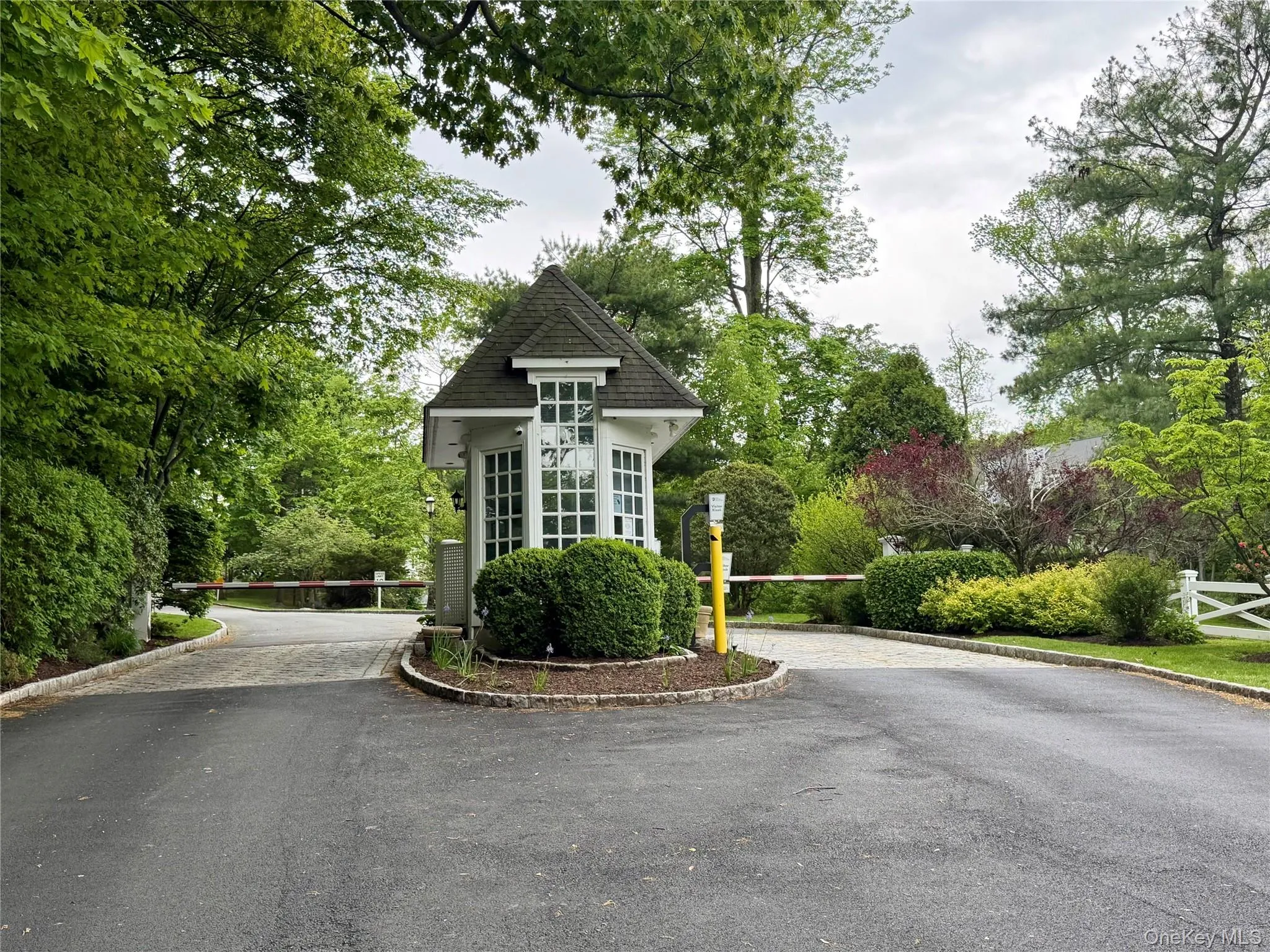 100 Clarewood Drive, Greenburgh, NY, 1 Bedroom Bedrooms, 4 Rooms Rooms,1 BathroomBathrooms,Residential Sale,For Rent,Clarewood,0,999547 100 Clarewood Drive, Greenburgh, NY, 1 Bedroom Bedrooms, 4 Rooms Rooms,1 BathroomBathrooms,Residential Sale,For Rent,Clarewood,0,999547