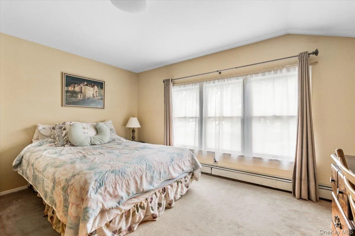 57 Meeting Lane, Oyster Bay, NY, 4 Bedrooms Bedrooms, 13 Rooms Rooms,2 BathroomsBathrooms,Residential,For Rent,Meeting,0,999551 57 Meeting Lane, Oyster Bay, NY, 4 Bedrooms Bedrooms, 13 Rooms Rooms,2 BathroomsBathrooms,Residential,For Rent,Meeting,0,999551