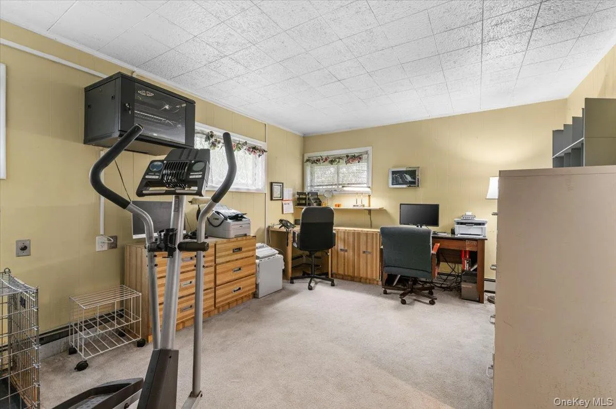 57 Meeting Lane, Oyster Bay, NY, 4 Bedrooms Bedrooms, 13 Rooms Rooms,2 BathroomsBathrooms,Residential,For Rent,Meeting,0,999551 57 Meeting Lane, Oyster Bay, NY, 4 Bedrooms Bedrooms, 13 Rooms Rooms,2 BathroomsBathrooms,Residential,For Rent,Meeting,0,999551