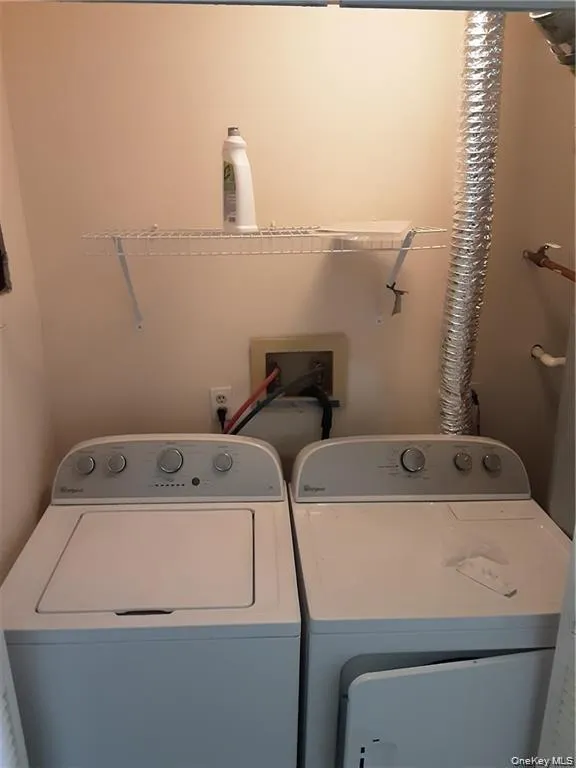 3410 Whispering Hills, Chester Town, NY, 3 Bedrooms Bedrooms, 7 Rooms Rooms,2 BathroomsBathrooms,Residential Lease,For Rent,Whispering,0,999557 3410 Whispering Hills, Chester Town, NY, 3 Bedrooms Bedrooms, 7 Rooms Rooms,2 BathroomsBathrooms,Residential Lease,For Rent,Whispering,0,999557