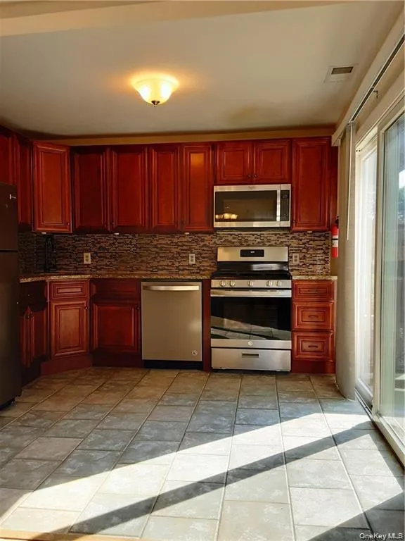 3410 Whispering Hills, Chester Town, NY, 3 Bedrooms Bedrooms, 7 Rooms Rooms,2 BathroomsBathrooms,Residential Lease,For Rent,Whispering,0,999557 3410 Whispering Hills, Chester Town, NY, 3 Bedrooms Bedrooms, 7 Rooms Rooms,2 BathroomsBathrooms,Residential Lease,For Rent,Whispering,0,999557