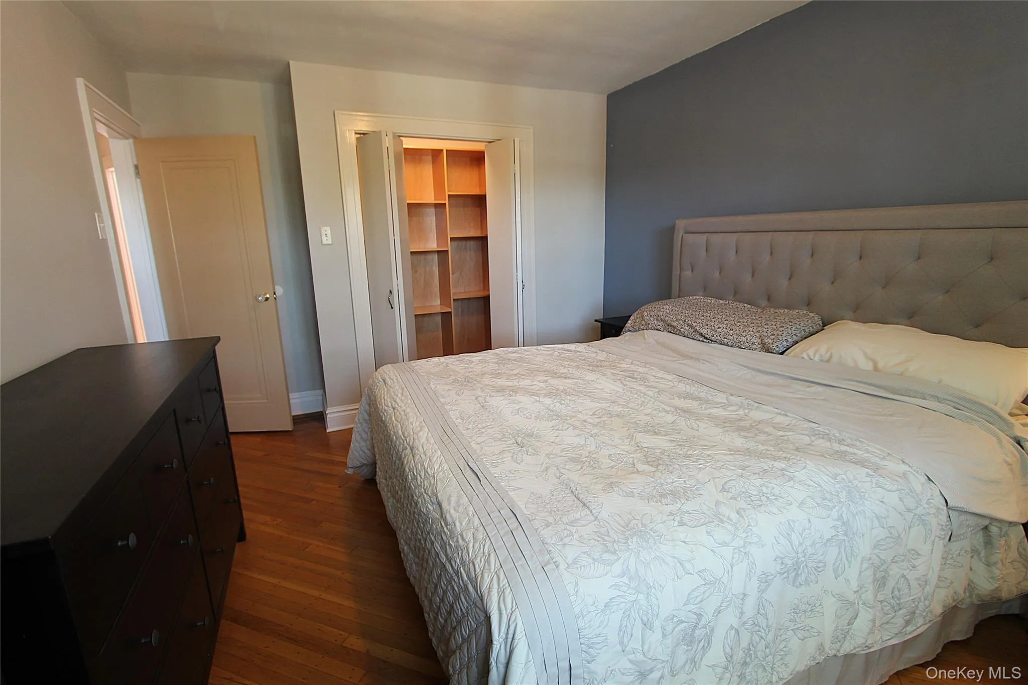 65-10 78th Street, New York, NY, 3 Bedrooms Bedrooms, 7 Rooms Rooms,1 BathroomBathrooms,Residential,For Rent,78th,0,999561 65-10 78th Street, New York, NY, 3 Bedrooms Bedrooms, 7 Rooms Rooms,1 BathroomBathrooms,Residential,For Rent,78th,0,999561