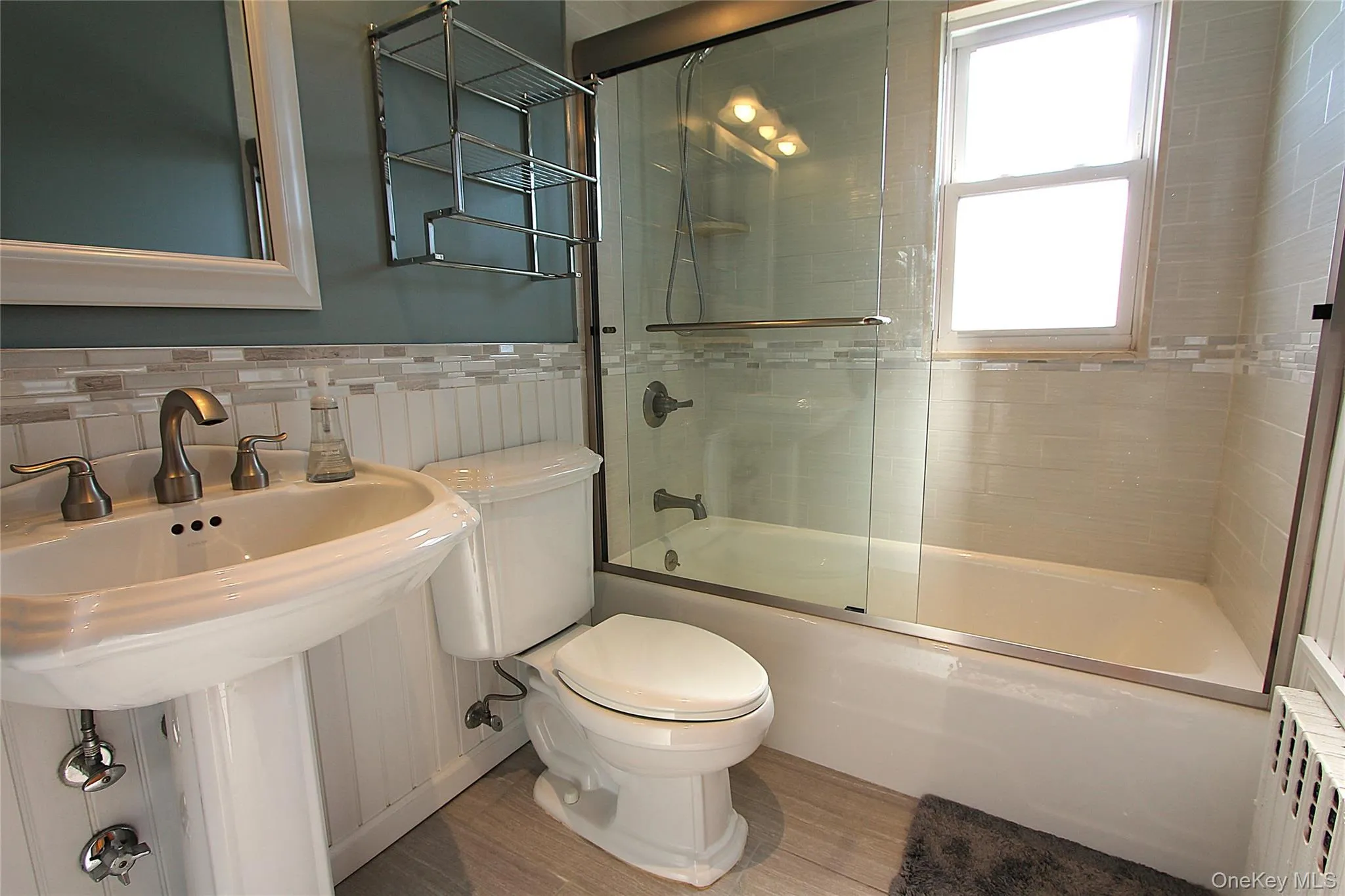 65-10 78th Street, New York, NY, 3 Bedrooms Bedrooms, 7 Rooms Rooms,1 BathroomBathrooms,Residential,For Rent,78th,0,999561 65-10 78th Street, New York, NY, 3 Bedrooms Bedrooms, 7 Rooms Rooms,1 BathroomBathrooms,Residential,For Rent,78th,0,999561