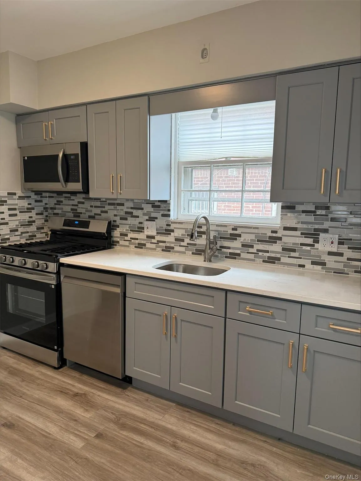 88-13 210th Street, New York, NY, 4 Bedrooms Bedrooms, 6 Rooms Rooms,1 BathroomBathrooms,Residential,For Rent,210th,0,999563 88-13 210th Street, New York, NY, 4 Bedrooms Bedrooms, 6 Rooms Rooms,1 BathroomBathrooms,Residential,For Rent,210th,0,999563
