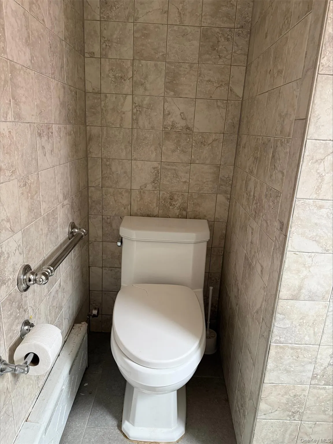 88-13 210th Street, New York, NY, 4 Bedrooms Bedrooms, 6 Rooms Rooms,1 BathroomBathrooms,Residential,For Rent,210th,0,999563 88-13 210th Street, New York, NY, 4 Bedrooms Bedrooms, 6 Rooms Rooms,1 BathroomBathrooms,Residential,For Rent,210th,0,999563