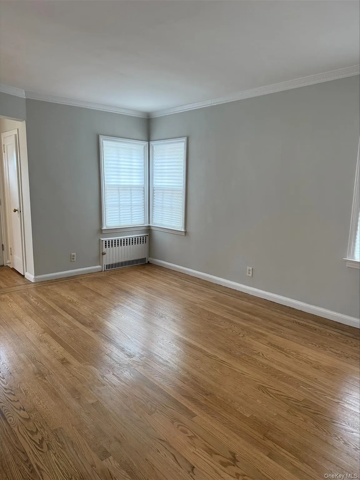88-13 210th Street, New York, NY, 4 Bedrooms Bedrooms, 6 Rooms Rooms,1 BathroomBathrooms,Residential,For Rent,210th,0,999563 88-13 210th Street, New York, NY, 4 Bedrooms Bedrooms, 6 Rooms Rooms,1 BathroomBathrooms,Residential,For Rent,210th,0,999563