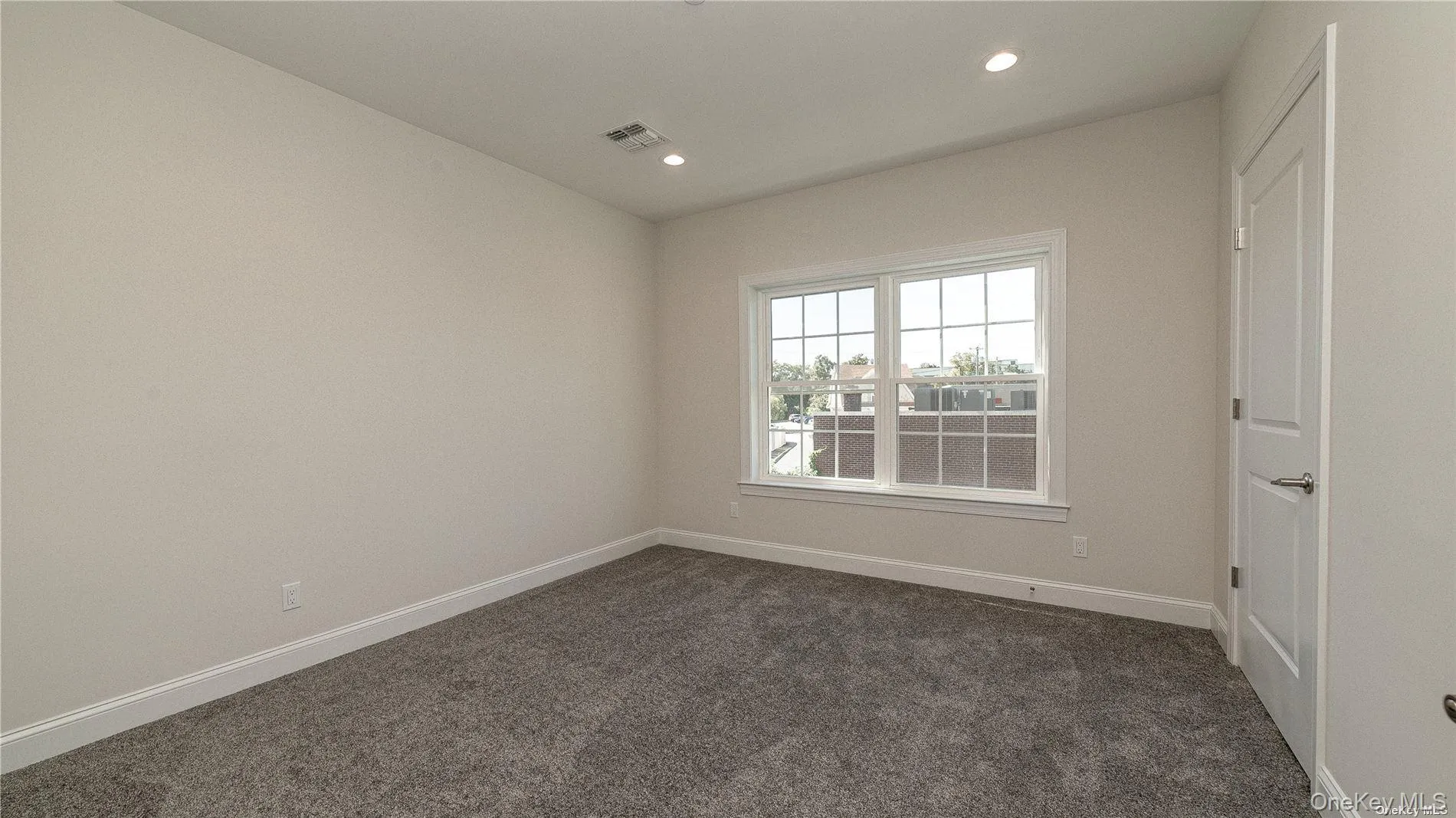776 Fulton Street, Oyster Bay, NY, 2 Bedrooms Bedrooms, 5 Rooms Rooms,1 BathroomBathrooms,Residential Lease,For Rent,Fulton,0,999564 776 Fulton Street, Oyster Bay, NY, 2 Bedrooms Bedrooms, 5 Rooms Rooms,1 BathroomBathrooms,Residential Lease,For Rent,Fulton,0,999564