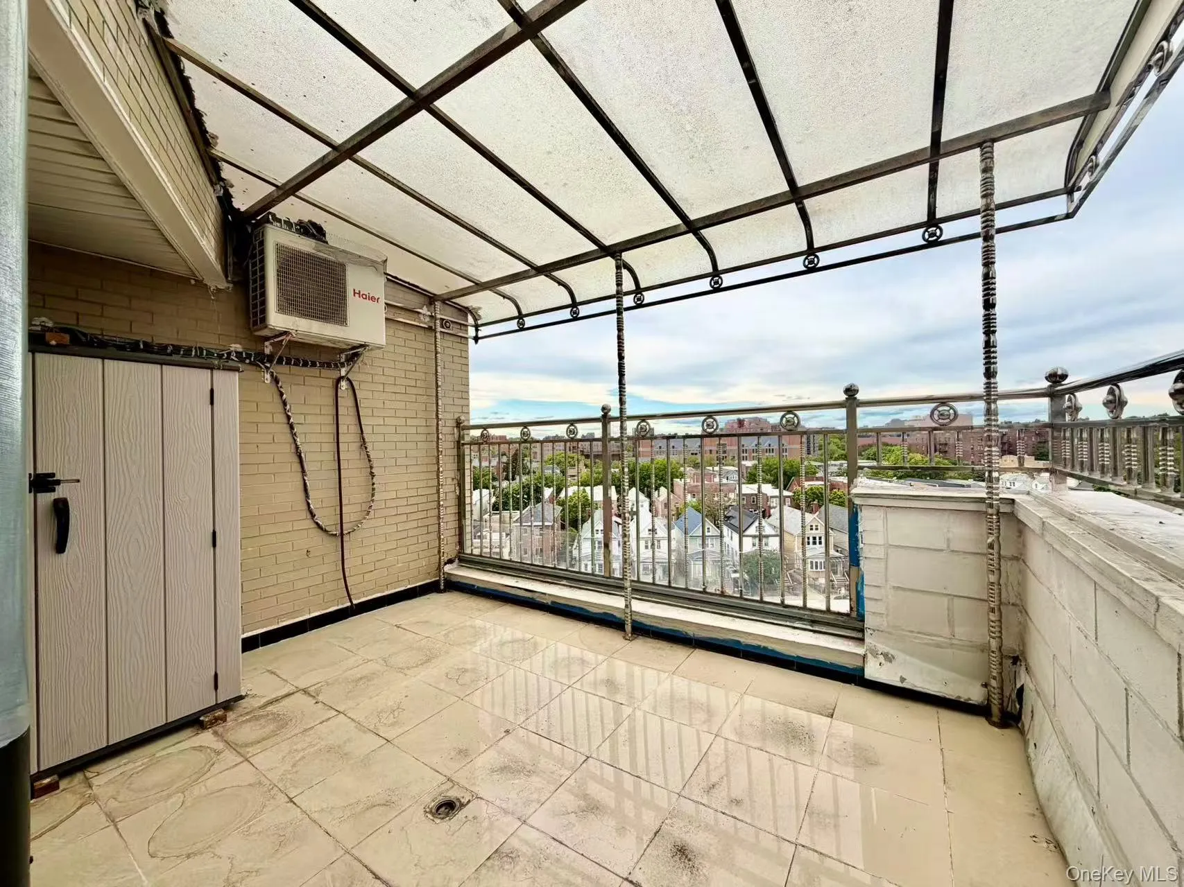 82-15 Queens Boulevard, New York, NY, 3 Bedrooms Bedrooms, 8 Rooms Rooms,3 BathroomsBathrooms,Residential Sale,For Rent,Queens,0,999565 82-15 Queens Boulevard, New York, NY, 3 Bedrooms Bedrooms, 8 Rooms Rooms,3 BathroomsBathrooms,Residential Sale,For Rent,Queens,0,999565