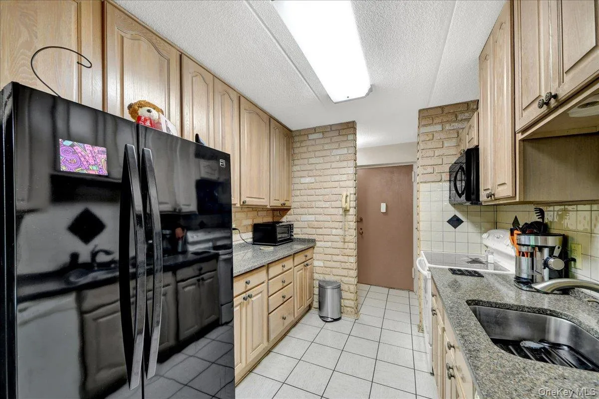 130 Colonial Parkway, Yonkers, NY, 2 Bedrooms Bedrooms, 5 Rooms Rooms,2 BathroomsBathrooms,Residential,For Rent,Colonial,0,999570 130 Colonial Parkway, Yonkers, NY, 2 Bedrooms Bedrooms, 5 Rooms Rooms,2 BathroomsBathrooms,Residential,For Rent,Colonial,0,999570