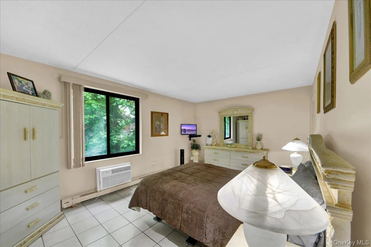 130 Colonial Parkway, Yonkers, NY, 2 Bedrooms Bedrooms, 5 Rooms Rooms,2 BathroomsBathrooms,Residential,For Rent,Colonial,0,999570 130 Colonial Parkway, Yonkers, NY, 2 Bedrooms Bedrooms, 5 Rooms Rooms,2 BathroomsBathrooms,Residential,For Rent,Colonial,0,999570