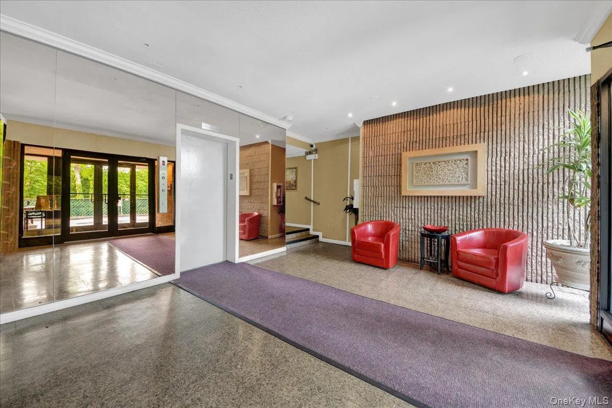 130 Colonial Parkway, Yonkers, NY, 2 Bedrooms Bedrooms, 5 Rooms Rooms,2 BathroomsBathrooms,Residential,For Rent,Colonial,0,999570 130 Colonial Parkway, Yonkers, NY, 2 Bedrooms Bedrooms, 5 Rooms Rooms,2 BathroomsBathrooms,Residential,For Rent,Colonial,0,999570