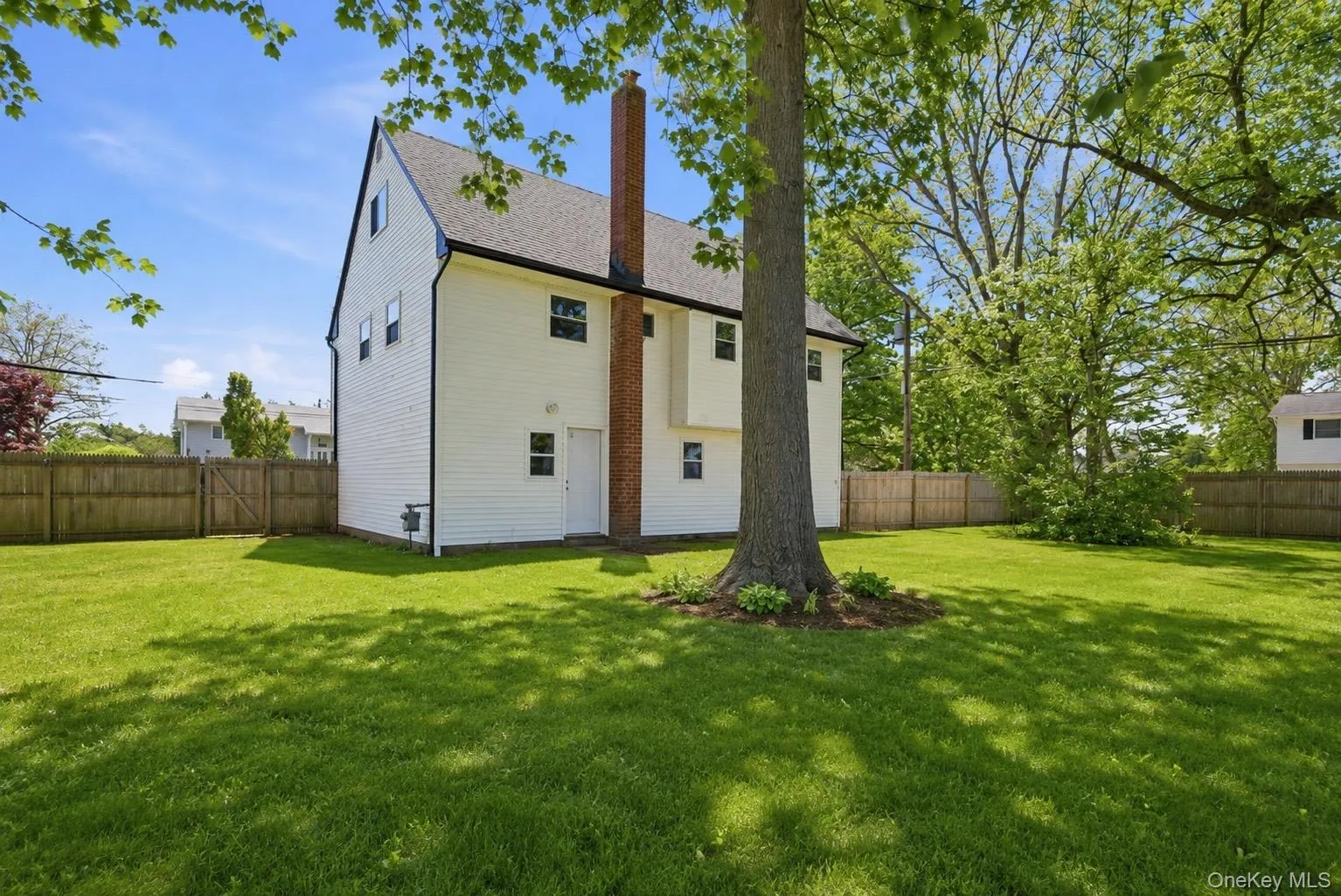 125 Missouri Avenue, Islip, NY, 5 Bedrooms Bedrooms, 11 Rooms Rooms,3 BathroomsBathrooms,Residential,For Rent,Missouri,0,999571 125 Missouri Avenue, Islip, NY, 5 Bedrooms Bedrooms, 11 Rooms Rooms,3 BathroomsBathrooms,Residential,For Rent,Missouri,0,999571