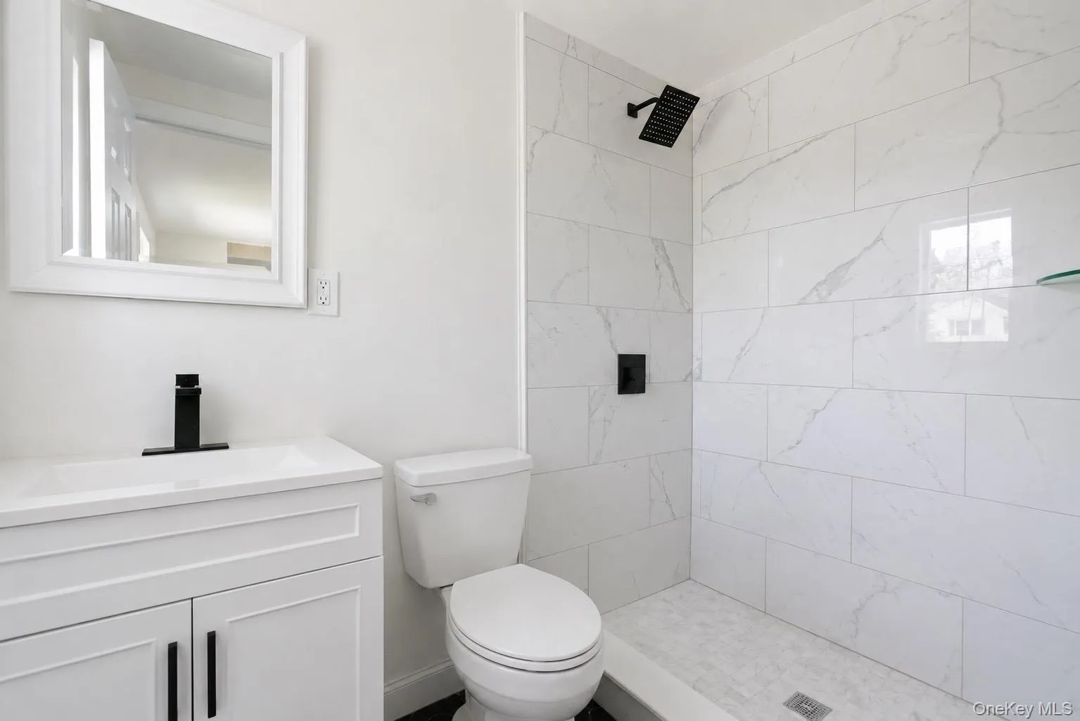125 Missouri Avenue, Islip, NY, 5 Bedrooms Bedrooms, 11 Rooms Rooms,3 BathroomsBathrooms,Residential,For Rent,Missouri,0,999571 125 Missouri Avenue, Islip, NY, 5 Bedrooms Bedrooms, 11 Rooms Rooms,3 BathroomsBathrooms,Residential,For Rent,Missouri,0,999571