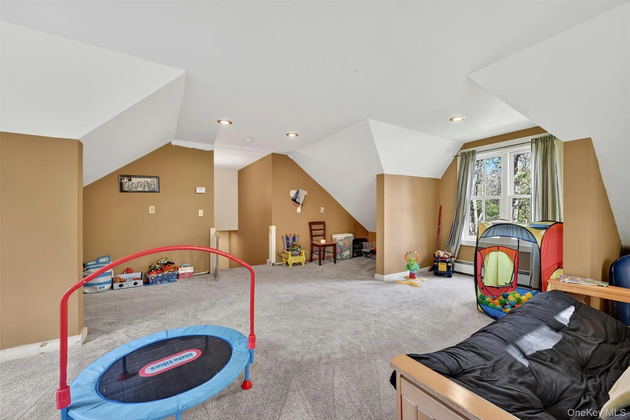 34 Sycamore Drive, Shawangunk, NY, 5 Bedrooms Bedrooms, 11 Rooms Rooms,2 BathroomsBathrooms,Residential,For Rent,Sycamore,0,999578 34 Sycamore Drive, Shawangunk, NY, 5 Bedrooms Bedrooms, 11 Rooms Rooms,2 BathroomsBathrooms,Residential,For Rent,Sycamore,0,999578