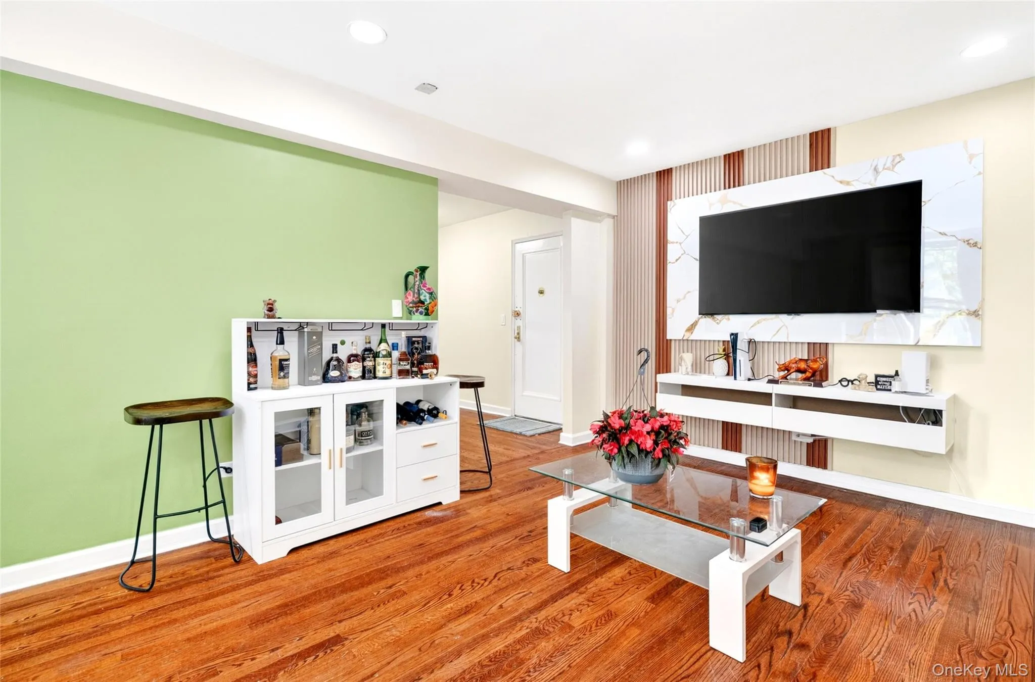 3535 Kings College Place, New York, NY, 2 Bedrooms Bedrooms, 4 Rooms Rooms,1 BathroomBathrooms,Residential,For Rent,Kings College,0,999580 3535 Kings College Place, New York, NY, 2 Bedrooms Bedrooms, 4 Rooms Rooms,1 BathroomBathrooms,Residential,For Rent,Kings College,0,999580