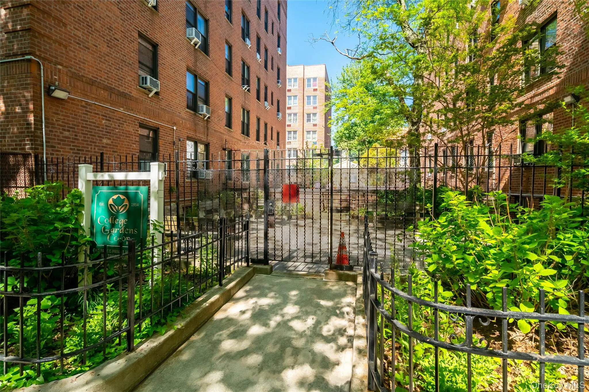 3535 Kings College Place, New York, NY, 2 Bedrooms Bedrooms, 4 Rooms Rooms,1 BathroomBathrooms,Residential,For Rent,Kings College,0,999580 3535 Kings College Place, New York, NY, 2 Bedrooms Bedrooms, 4 Rooms Rooms,1 BathroomBathrooms,Residential,For Rent,Kings College,0,999580
