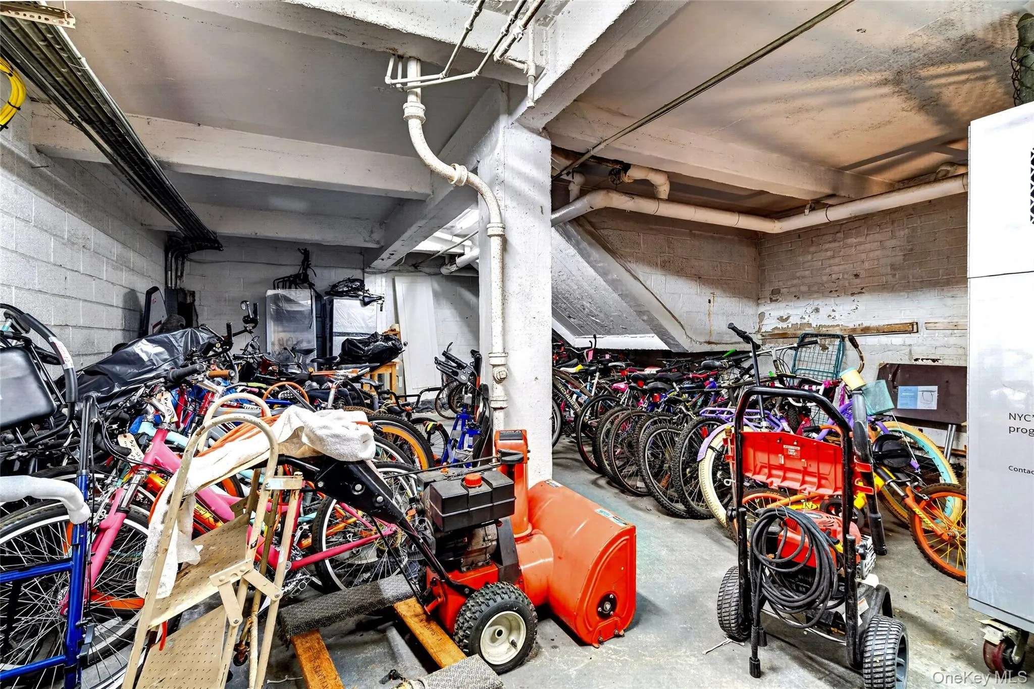 3535 Kings College Place, New York, NY, 2 Bedrooms Bedrooms, 4 Rooms Rooms,1 BathroomBathrooms,Residential,For Rent,Kings College,0,999580 3535 Kings College Place, New York, NY, 2 Bedrooms Bedrooms, 4 Rooms Rooms,1 BathroomBathrooms,Residential,For Rent,Kings College,0,999580