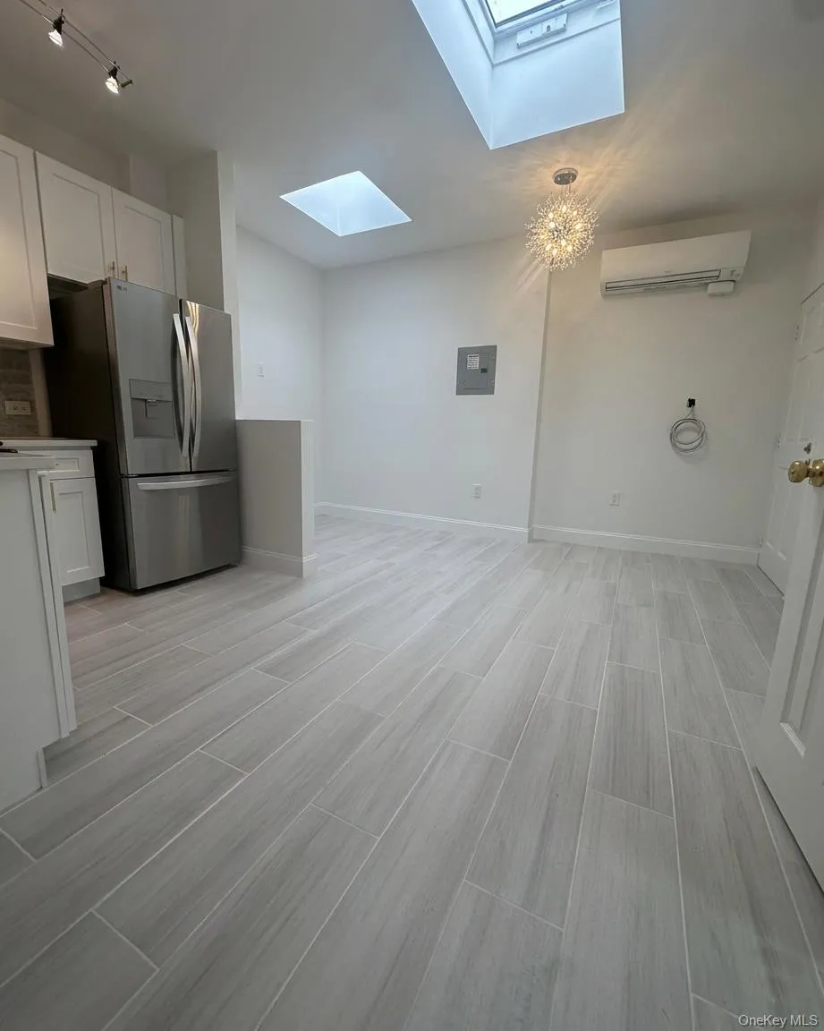 32-53 102 Street, New York, NY, 2 Bedrooms Bedrooms, 5 Rooms Rooms,1 BathroomBathrooms,Residential Lease,For Rent,102,0,999584 32-53 102 Street, New York, NY, 2 Bedrooms Bedrooms, 5 Rooms Rooms,1 BathroomBathrooms,Residential Lease,For Rent,102,0,999584