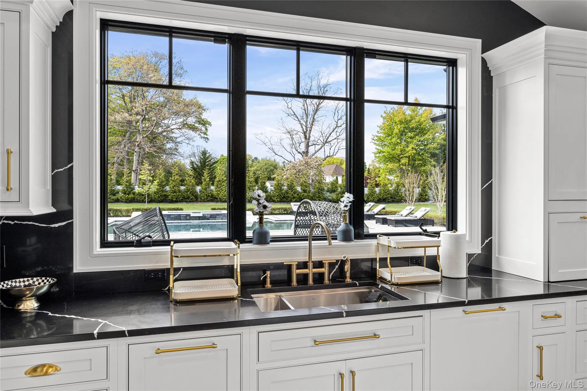 5 Dupont Court, Huntington, NY, 6 Bedrooms Bedrooms, 13 Rooms Rooms,4 BathroomsBathrooms,Residential Sale,For Rent,Dupont,0,999585 5 Dupont Court, Huntington, NY, 6 Bedrooms Bedrooms, 13 Rooms Rooms,4 BathroomsBathrooms,Residential Sale,For Rent,Dupont,0,999585