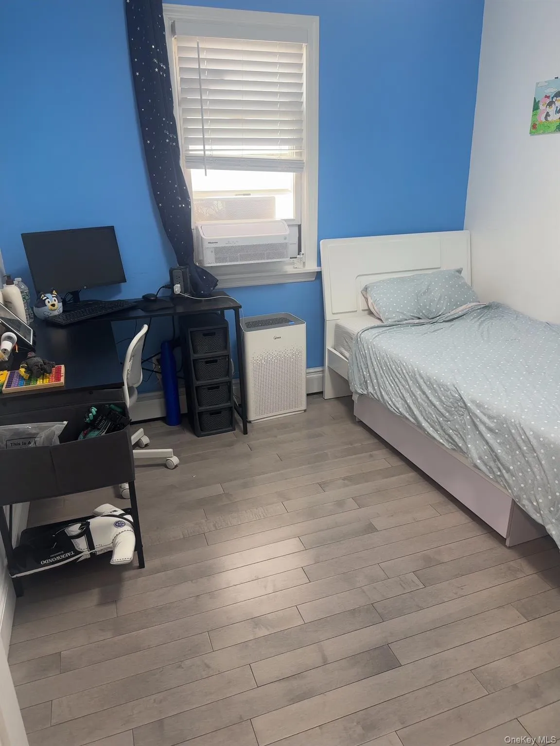 40-08 247th Street, New York, NY, 4 Bedrooms Bedrooms, 7 Rooms Rooms,2 BathroomsBathrooms,Residential,For Rent,247th,0,999588 40-08 247th Street, New York, NY, 4 Bedrooms Bedrooms, 7 Rooms Rooms,2 BathroomsBathrooms,Residential,For Rent,247th,0,999588