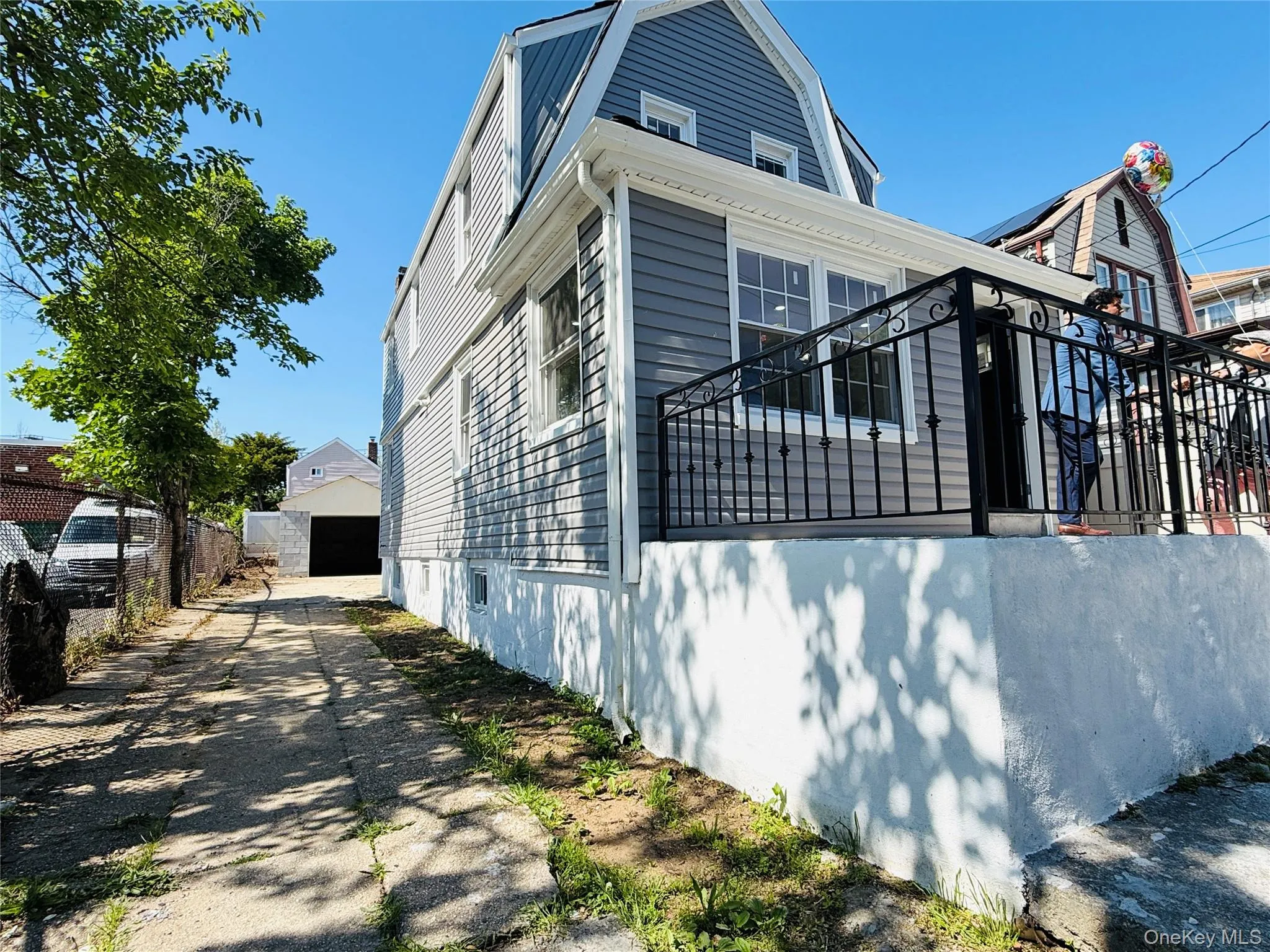 16421 109th Road, New York, NY, 4 Bedrooms Bedrooms, 9 Rooms Rooms,3 BathroomsBathrooms,Residential,For Rent,109th,0,999592 16421 109th Road, New York, NY, 4 Bedrooms Bedrooms, 9 Rooms Rooms,3 BathroomsBathrooms,Residential,For Rent,109th,0,999592