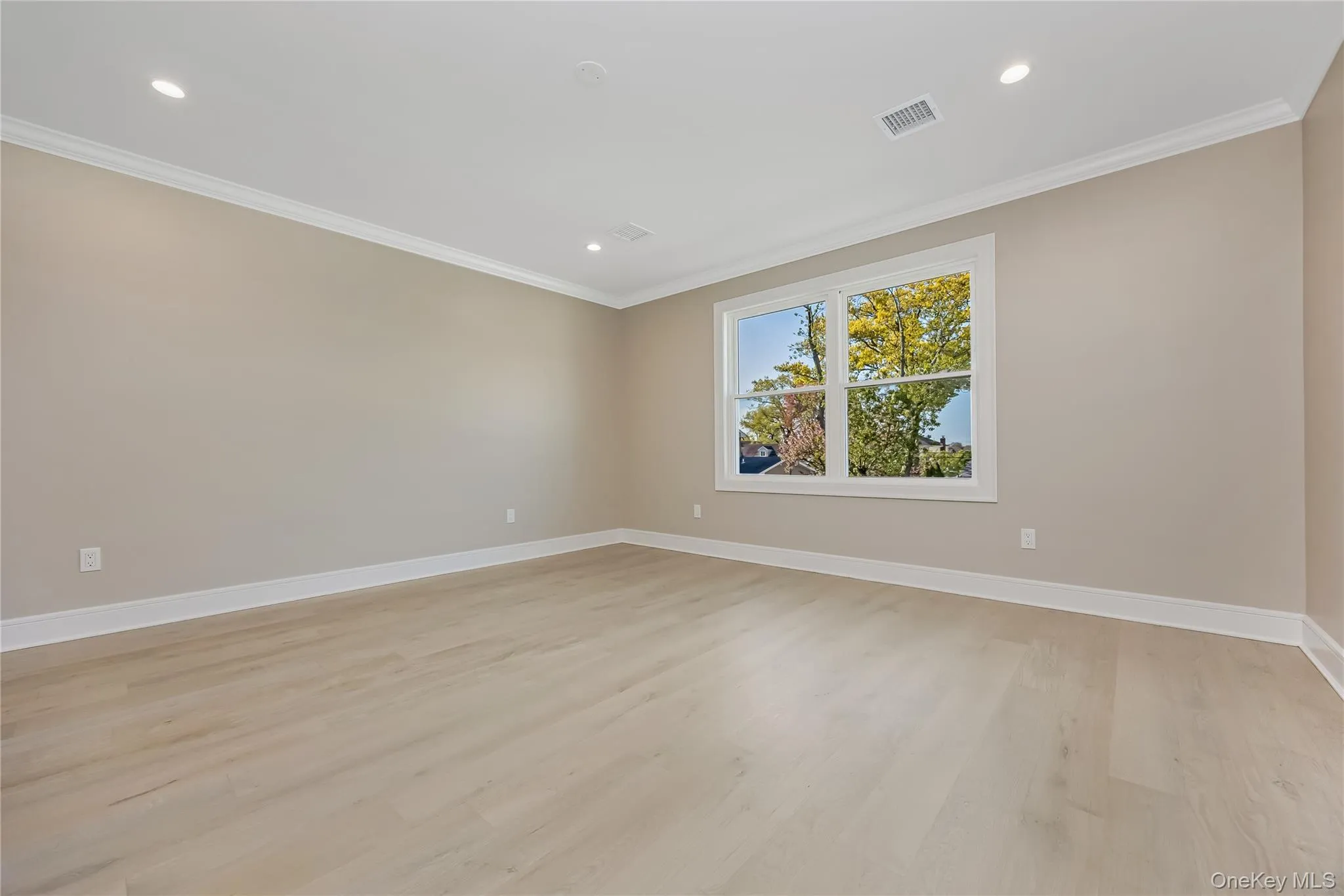 224 Oconnell Street, Oyster Bay, NY, 5 Bedrooms Bedrooms, 8 Rooms Rooms,3 BathroomsBathrooms,Residential,For Rent,Oconnell,0,999597 224 Oconnell Street, Oyster Bay, NY, 5 Bedrooms Bedrooms, 8 Rooms Rooms,3 BathroomsBathrooms,Residential,For Rent,Oconnell,0,999597