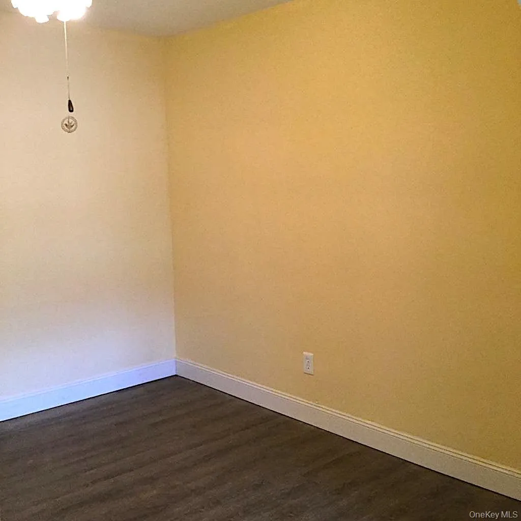 21 Old Route 202A, Haverstraw, NY, 2 Bedrooms Bedrooms, 6 Rooms Rooms,1 BathroomBathrooms,Residential Lease,For Rent,Old Route 202A,0,999599 21 Old Route 202A, Haverstraw, NY, 2 Bedrooms Bedrooms, 6 Rooms Rooms,1 BathroomBathrooms,Residential Lease,For Rent,Old Route 202A,0,999599