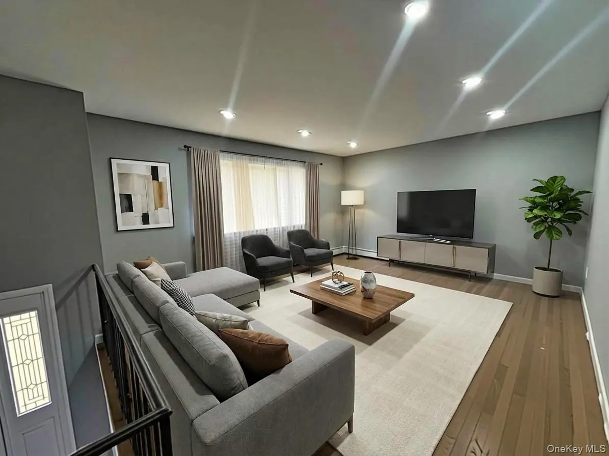 19 Washington Avenue, Babylon, NY, 6 Bedrooms Bedrooms, 8 Rooms Rooms,1 BathroomBathrooms,Residential Lease,For Rent,Washington,0,999600 19 Washington Avenue, Babylon, NY, 6 Bedrooms Bedrooms, 8 Rooms Rooms,1 BathroomBathrooms,Residential Lease,For Rent,Washington,0,999600