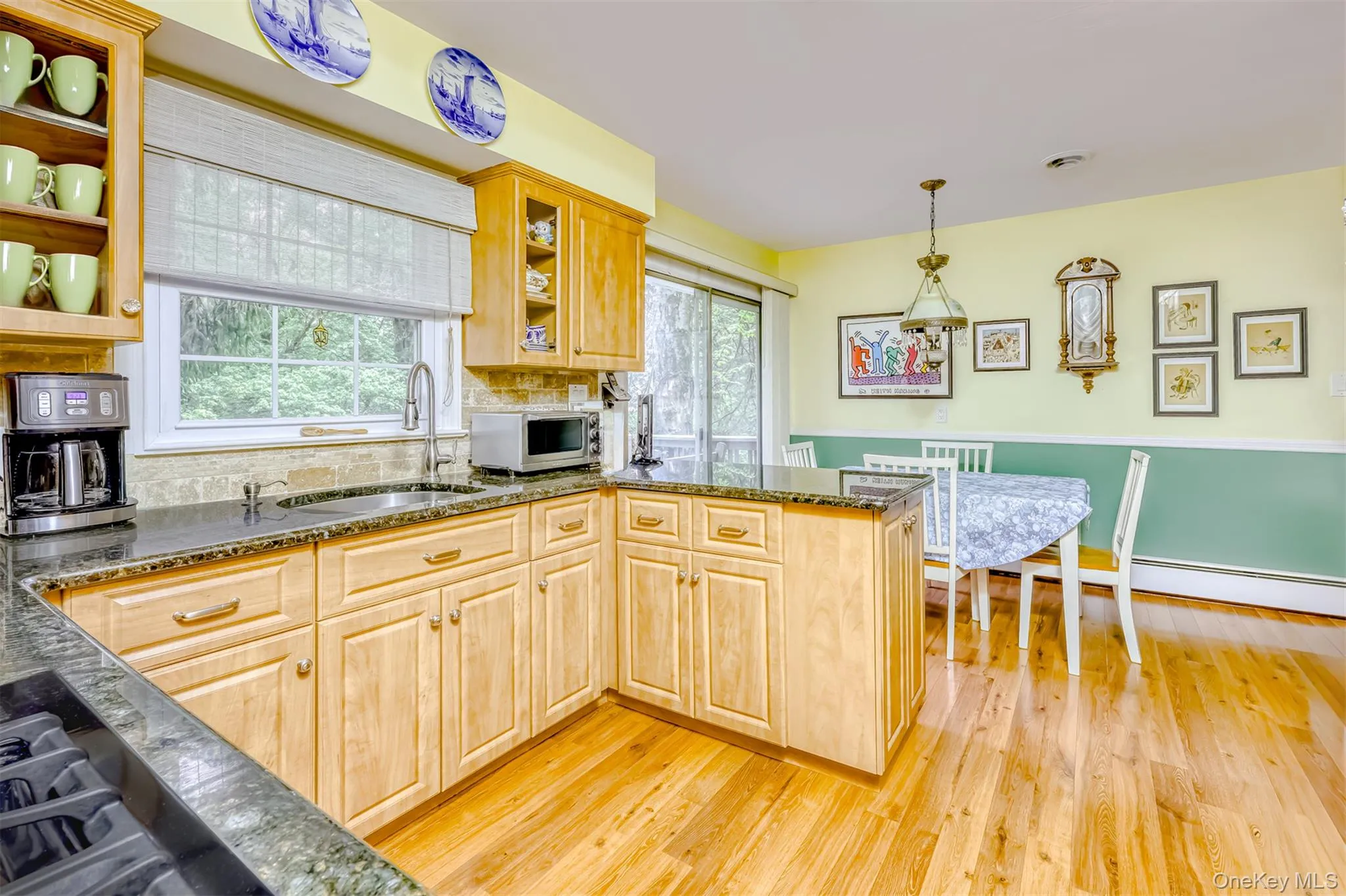 32 Charlotte Drive, Ramapo, NY, 4 Bedrooms Bedrooms, 8 Rooms Rooms,2 BathroomsBathrooms,Residential,For Rent,Charlotte,0,999607 32 Charlotte Drive, Ramapo, NY, 4 Bedrooms Bedrooms, 8 Rooms Rooms,2 BathroomsBathrooms,Residential,For Rent,Charlotte,0,999607