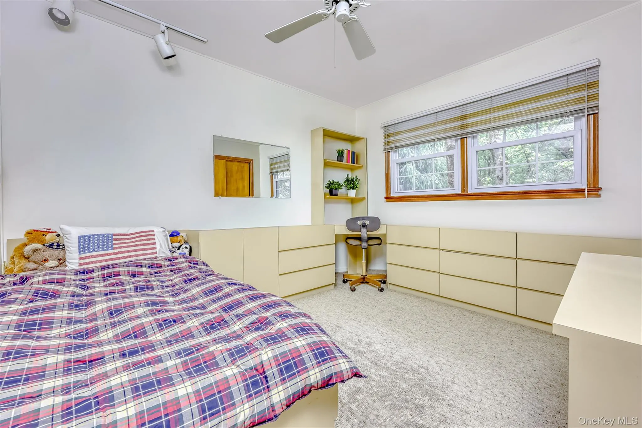 32 Charlotte Drive, Ramapo, NY, 4 Bedrooms Bedrooms, 8 Rooms Rooms,2 BathroomsBathrooms,Residential,For Rent,Charlotte,0,999607 32 Charlotte Drive, Ramapo, NY, 4 Bedrooms Bedrooms, 8 Rooms Rooms,2 BathroomsBathrooms,Residential,For Rent,Charlotte,0,999607