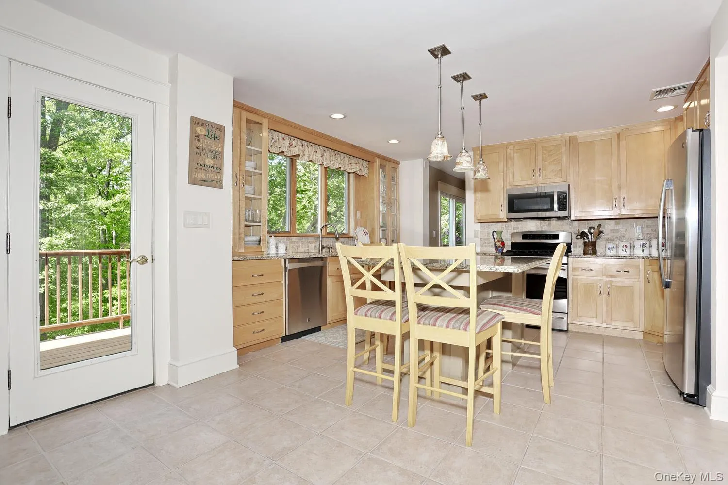 245 Central Avenue, Orangetown, NY, 4 Bedrooms Bedrooms, 10 Rooms Rooms,2 BathroomsBathrooms,Residential,For Rent,Central,0,999611 245 Central Avenue, Orangetown, NY, 4 Bedrooms Bedrooms, 10 Rooms Rooms,2 BathroomsBathrooms,Residential,For Rent,Central,0,999611