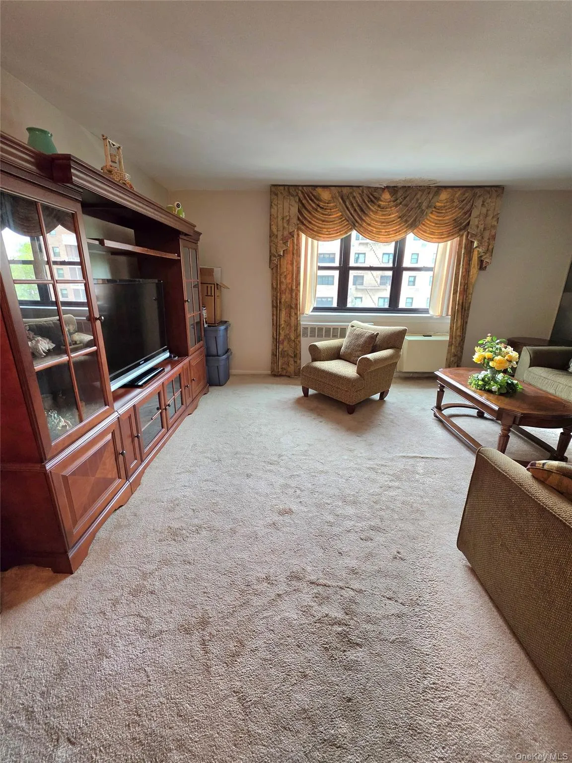 88-25 155th Ave, New York, NY, 1 Bedroom Bedrooms, 5 Rooms Rooms,1 BathroomBathrooms,Residential Sale,For Rent,155th Ave,0,999612 88-25 155th Ave, New York, NY, 1 Bedroom Bedrooms, 5 Rooms Rooms,1 BathroomBathrooms,Residential Sale,For Rent,155th Ave,0,999612