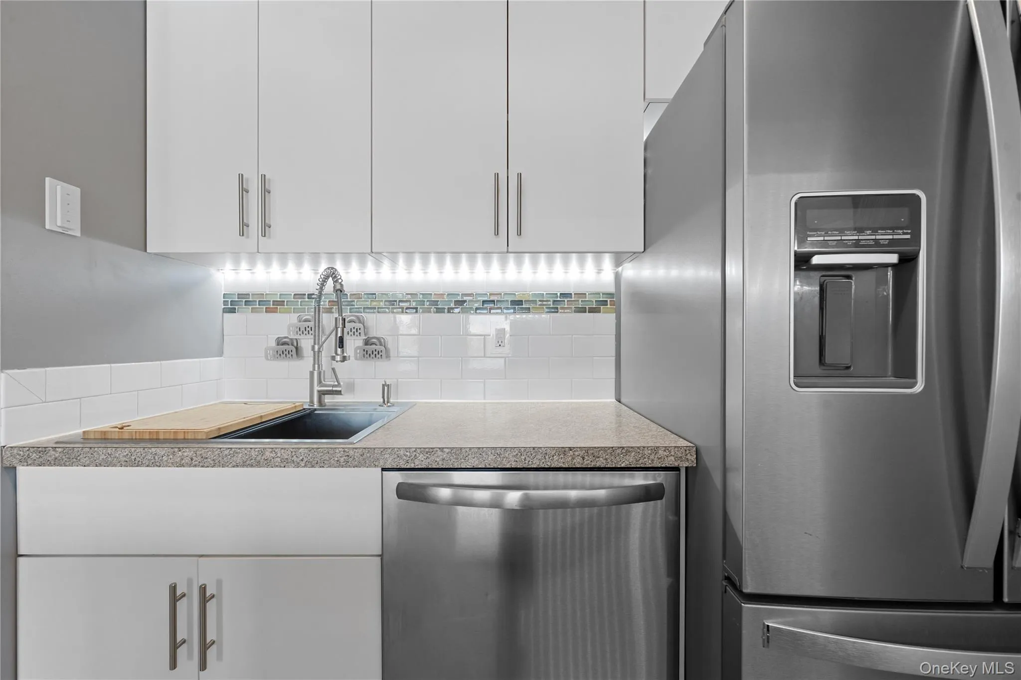 715 Fox Street, New York, NY, 2 Rooms Rooms,1 BathroomBathrooms,Residential,For Rent,Fox,0,999620 715 Fox Street, New York, NY, 2 Rooms Rooms,1 BathroomBathrooms,Residential,For Rent,Fox,0,999620